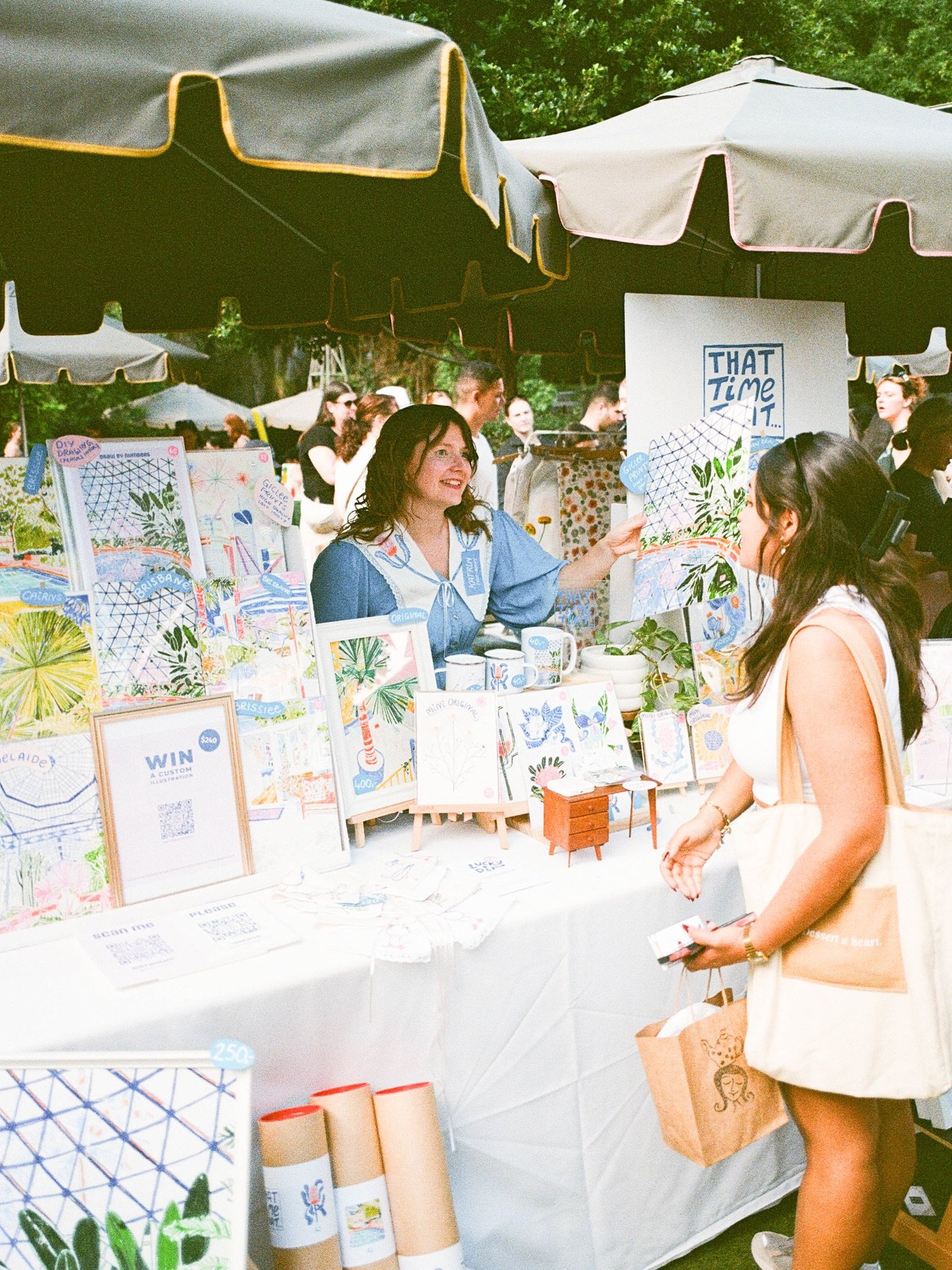 It&rsquo;s That Time That&hellip; I get to be back at @thegreatartistmarket 
You&rsquo;ll find me outside in the gardens at @felonsbrewingco , setting up my stall and getting ready for a fun day ahead.

While you might still be in bed, I&rsquo;m alre
