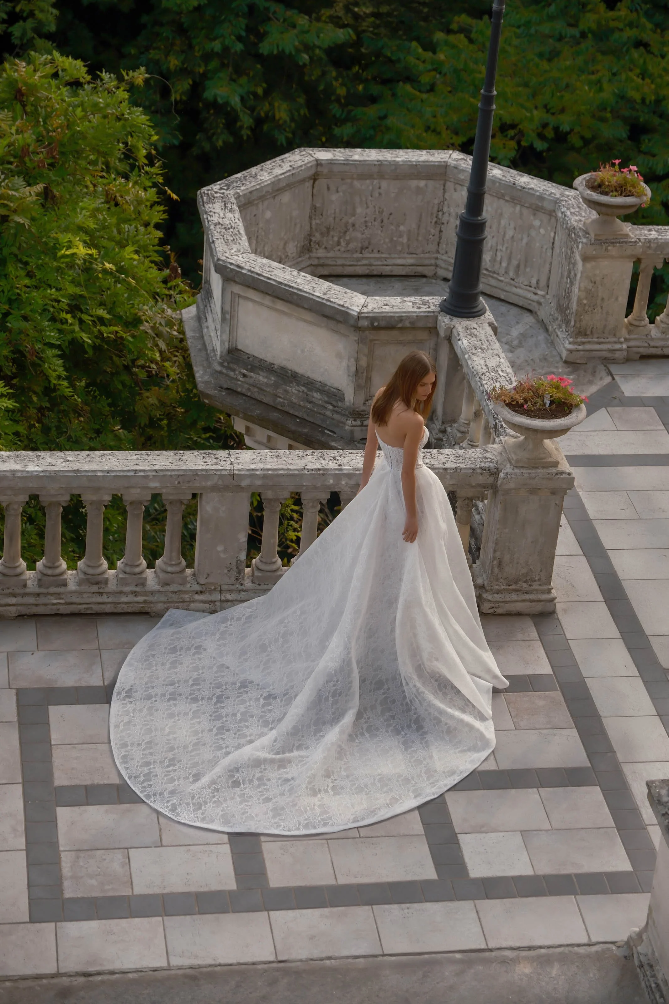 Inbal-Dror-Bridal-2026-33.jpg