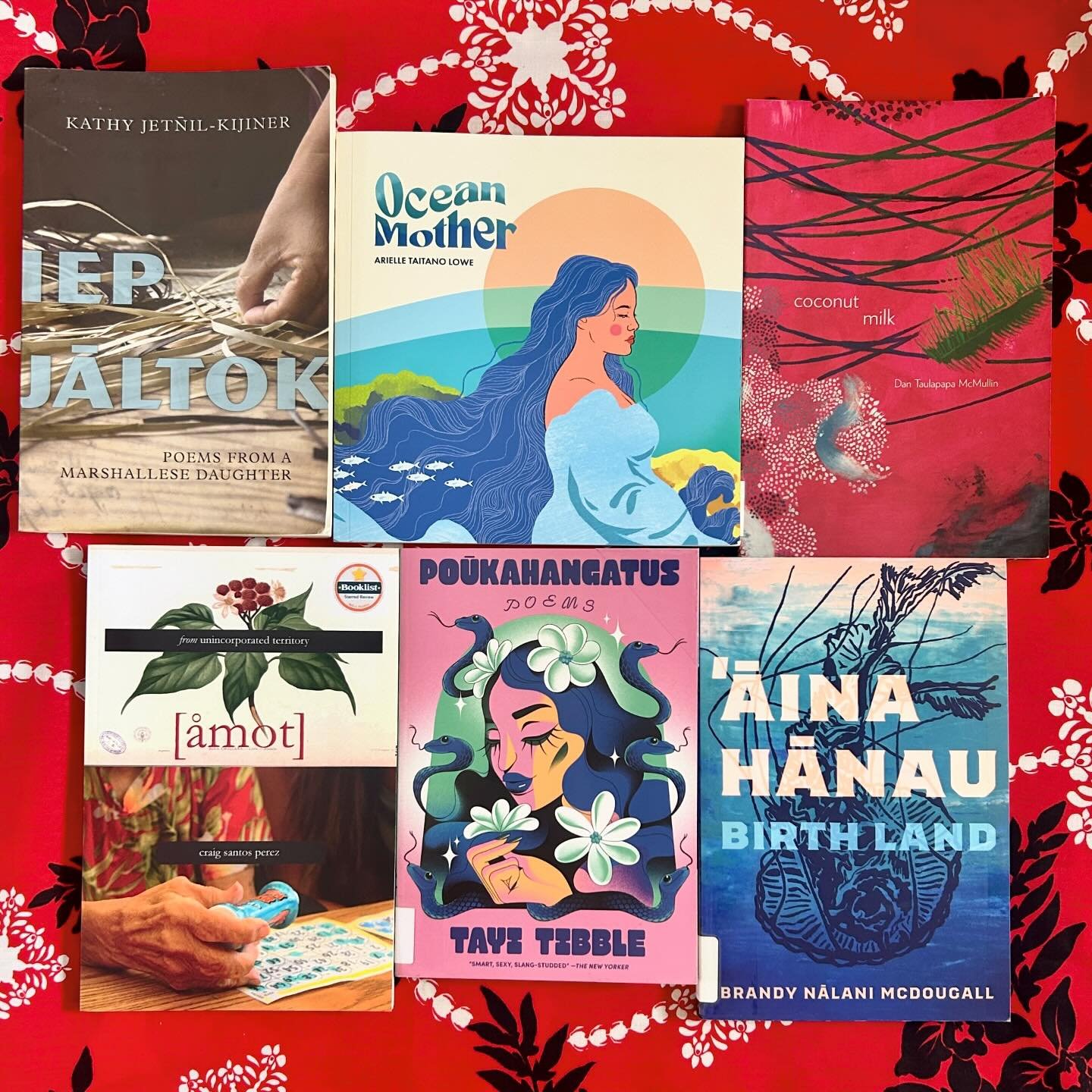 Here are some Pacific Islander poetry recommendations for the #pasifikareadathonchallenge! 

🌊Iep Jāltok by Kathy Jetnil-Kijiner (Marshallese)
🌊Ocean Mother by Arielle Taitano Lowe (CHamoru)
🌊Coconut Milk by Dan Taulapapa McMullin (Samoan)
🌊from 