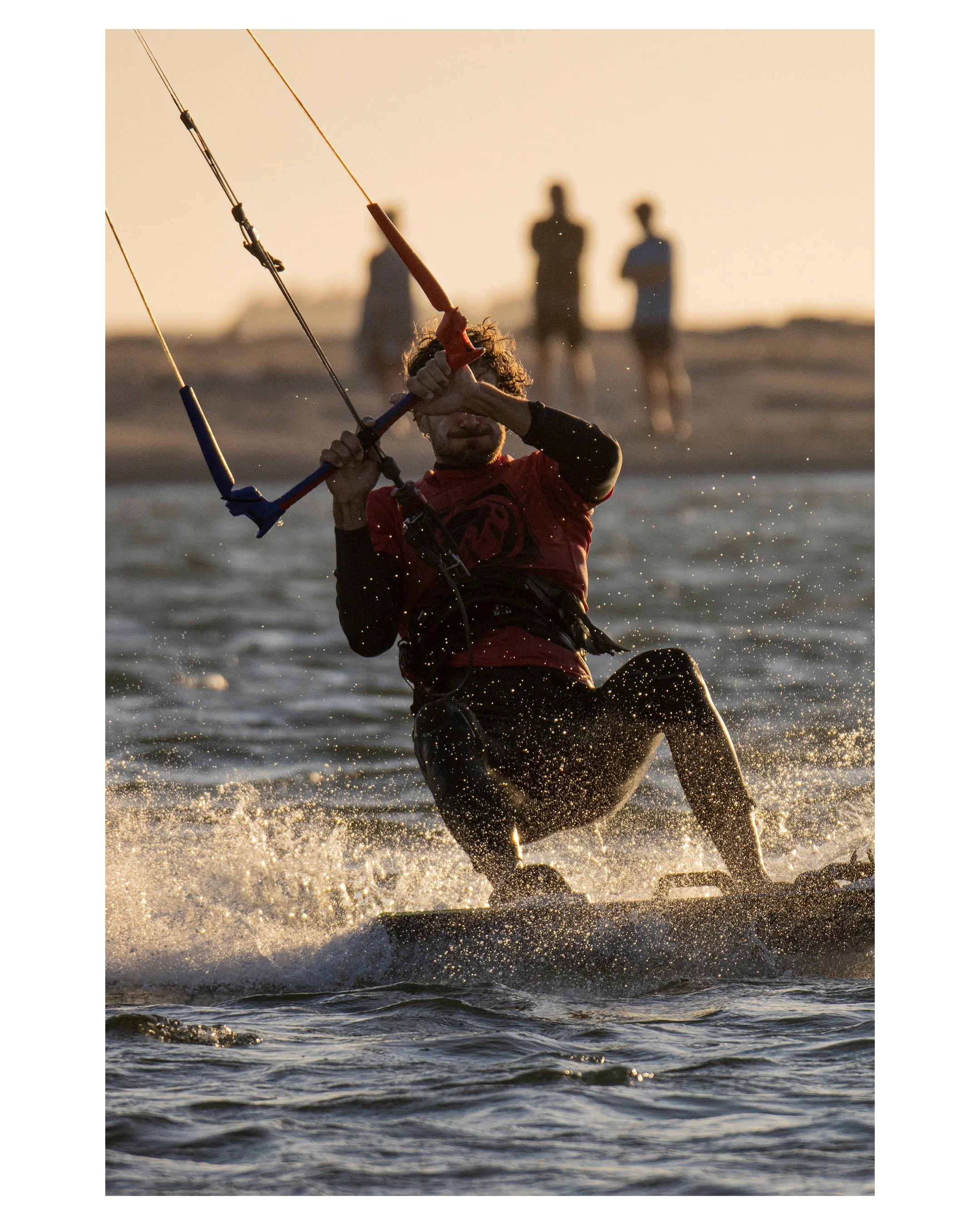 &ldquo;Expressing oneself in the world and creativity are the same. It may not be possible to know who you are without somehow expressing it.&rdquo;

-Rick Rubin, &ldquo;The Creative Act: A Way of Being&rdquo;

#kiteboarding #kiting #kitesurfingrocki