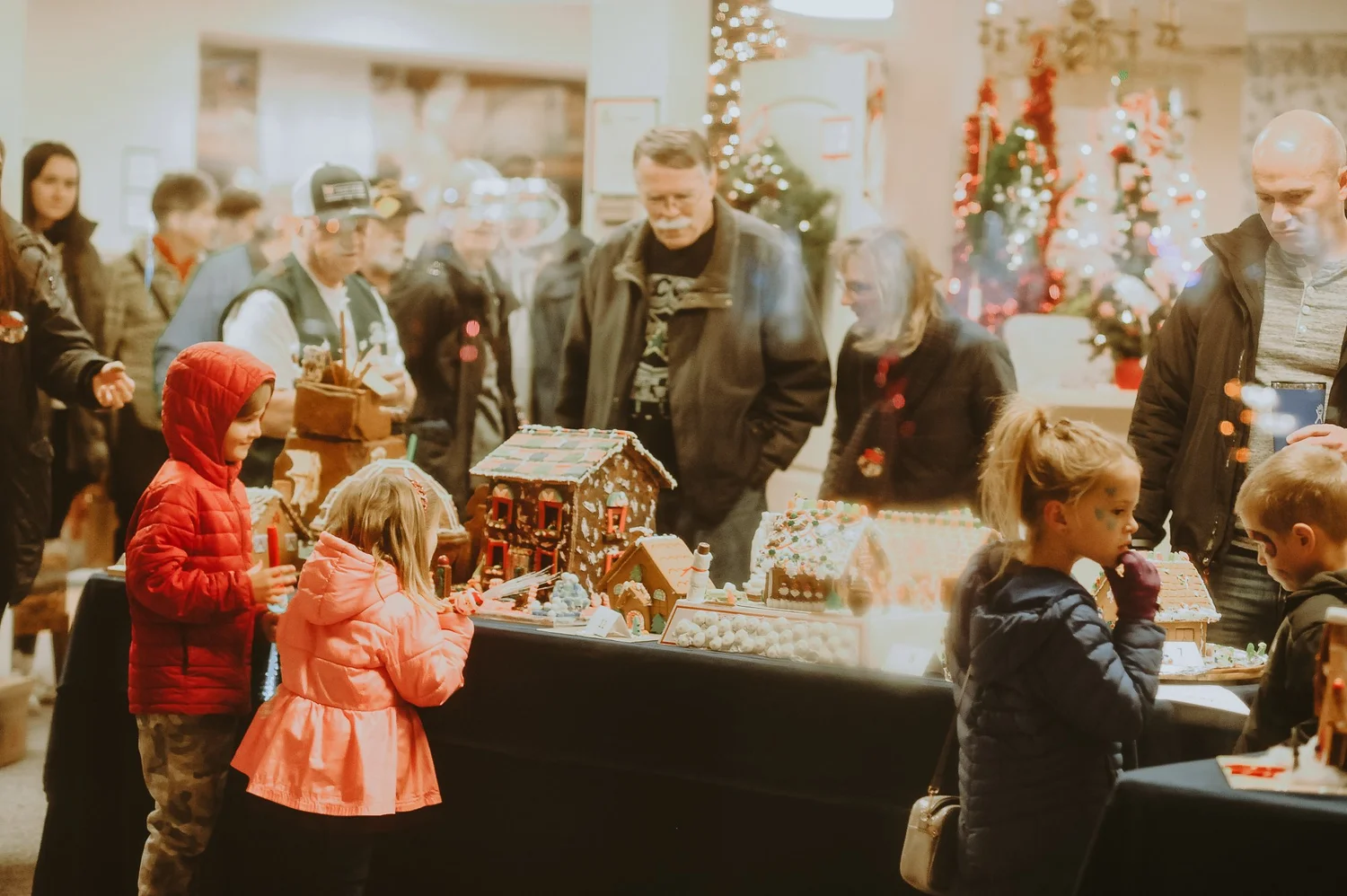 Red Wing Holiday Stroll