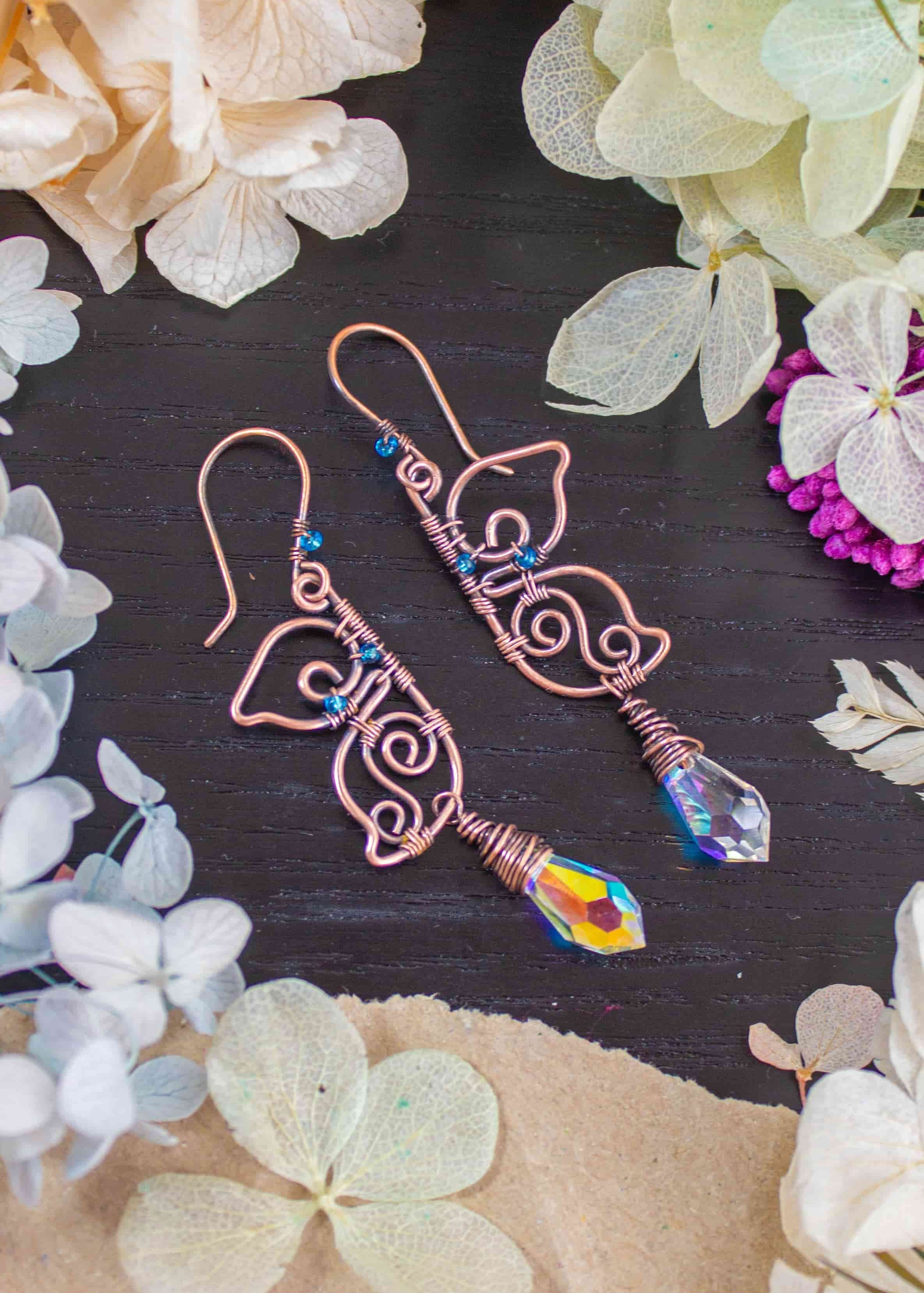 wire-wrapped-butterfly-earrings-with-blue-seed-beads-5572.jpg