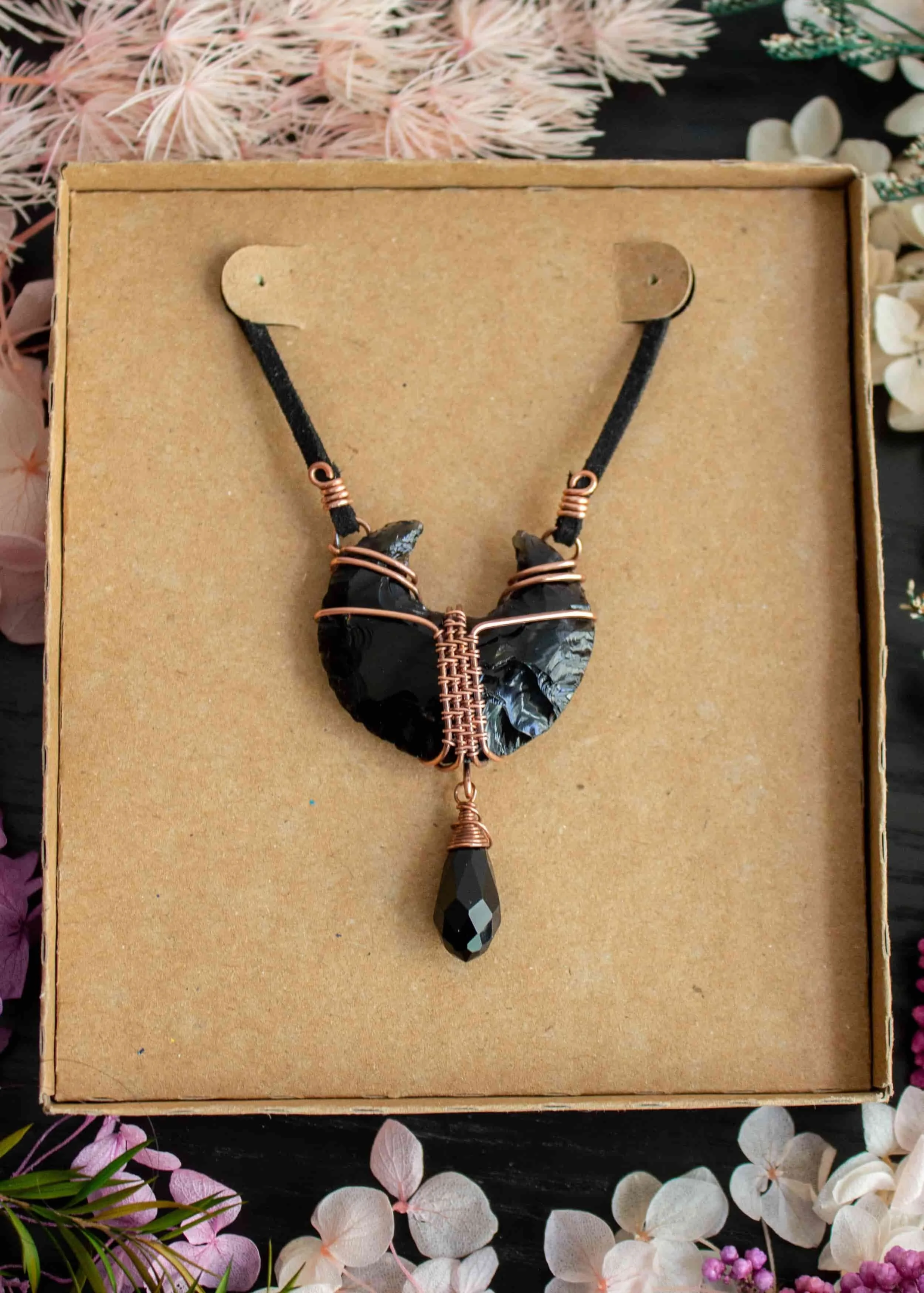 wire-wrapped-black-obsidian-crescent-moon-pendant-7_compressed.jpg