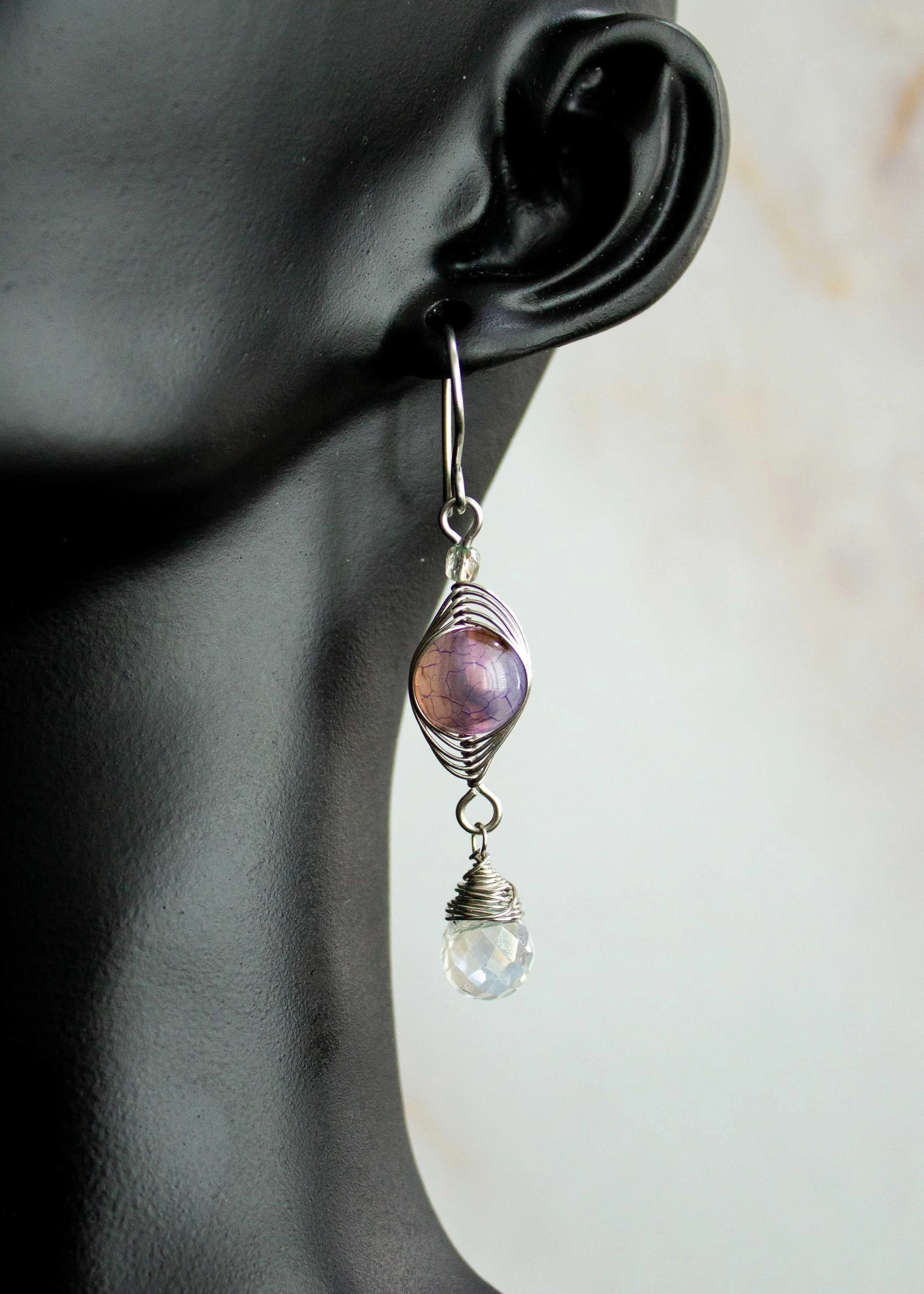wire-wrapped-earrings-herringbone-purple-dangles-7890.jpg