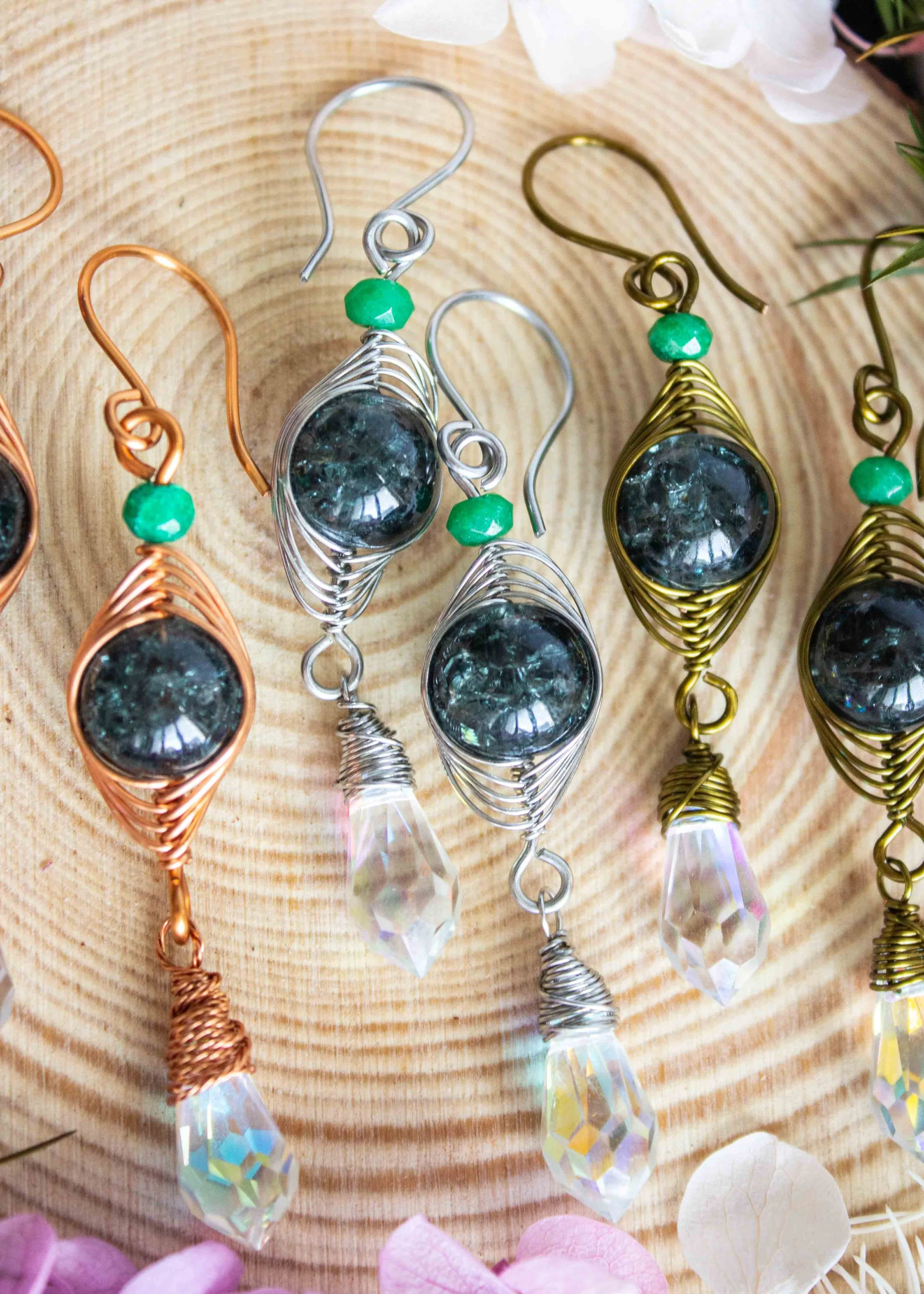 wire-wrapped-earrings-herringbone-dangles-with-green-jade-7776.jpg