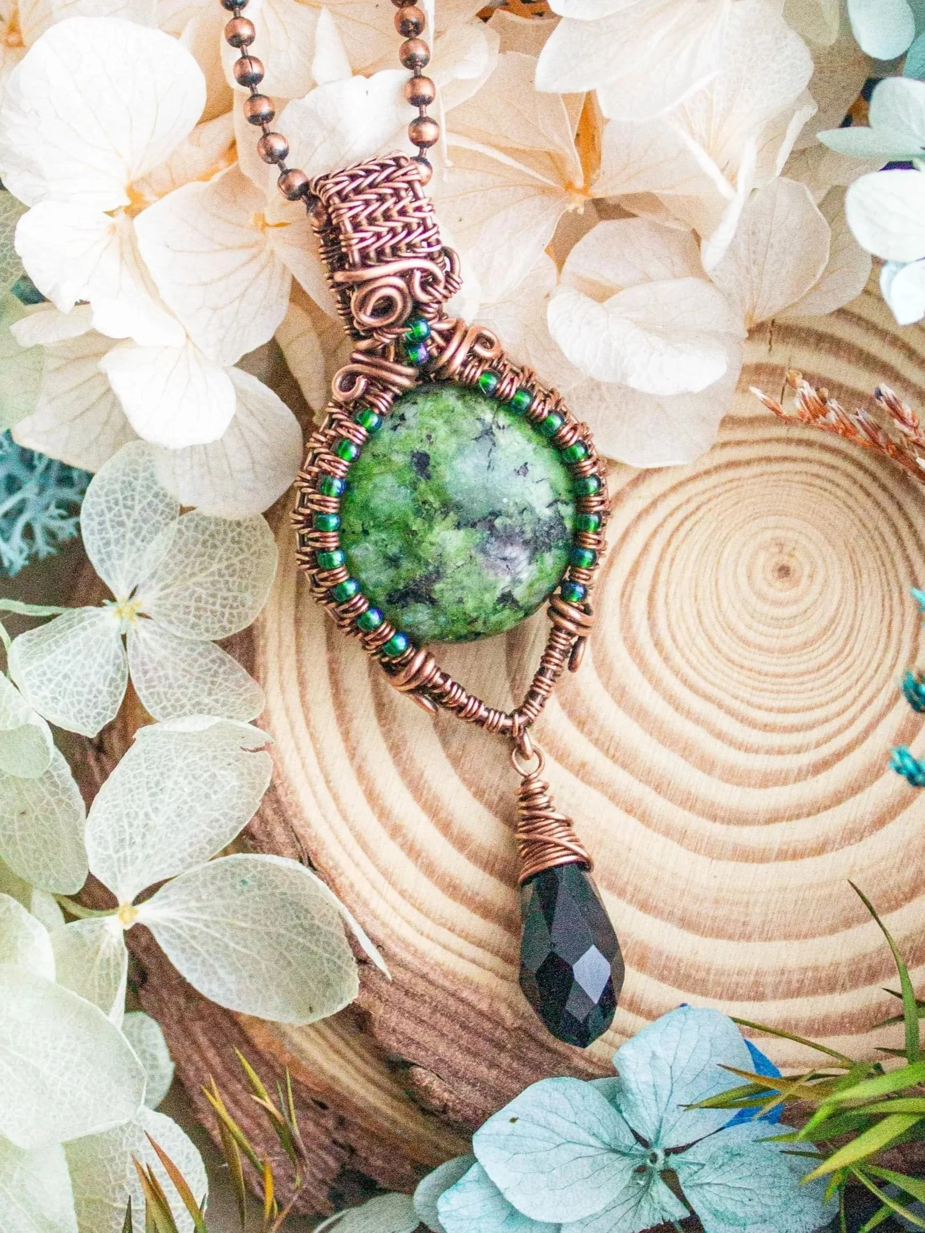 Zoisite Pendant with Black Briolette