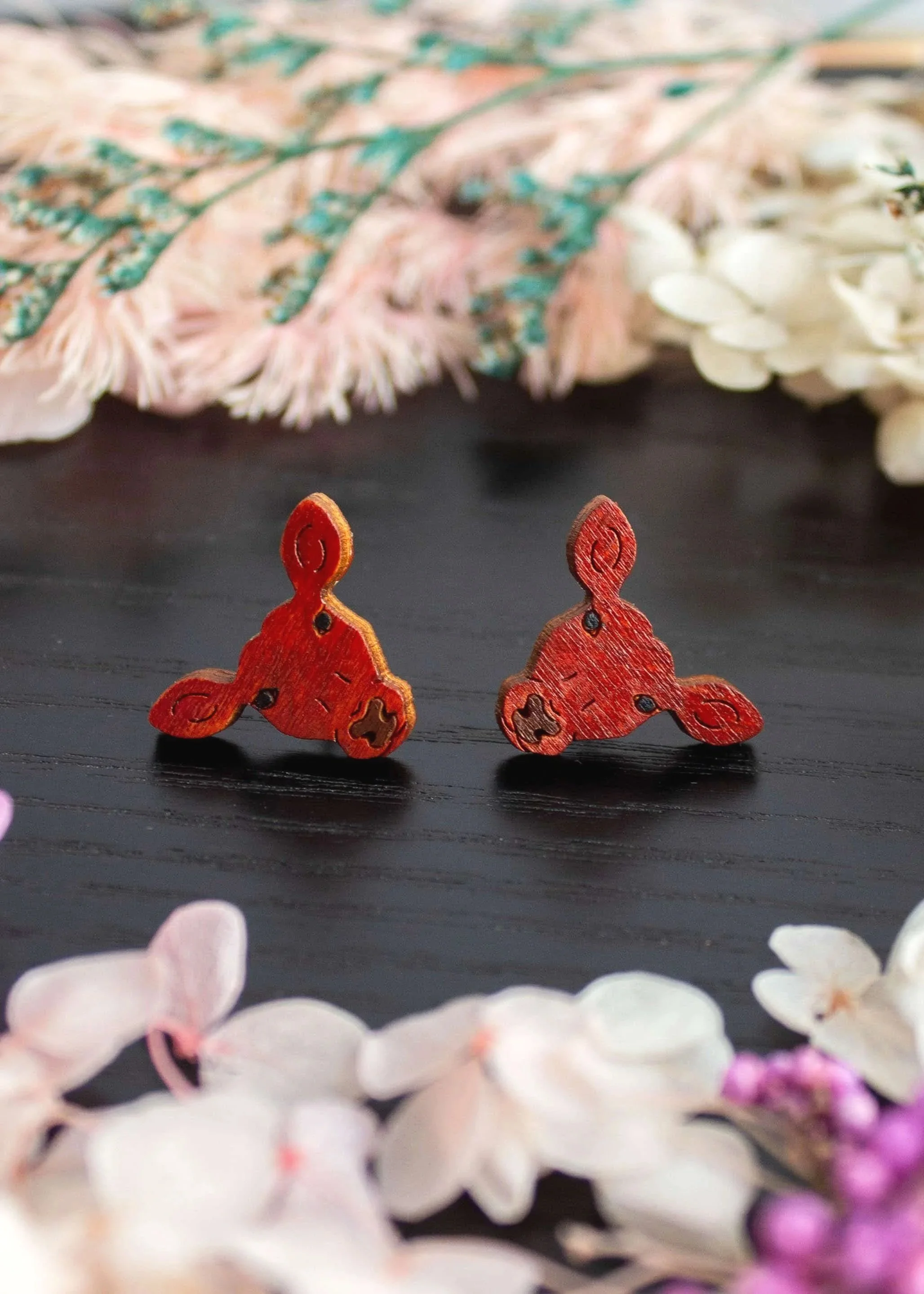 laser-cut-wood-deer-earrings-2_compressed.jpg