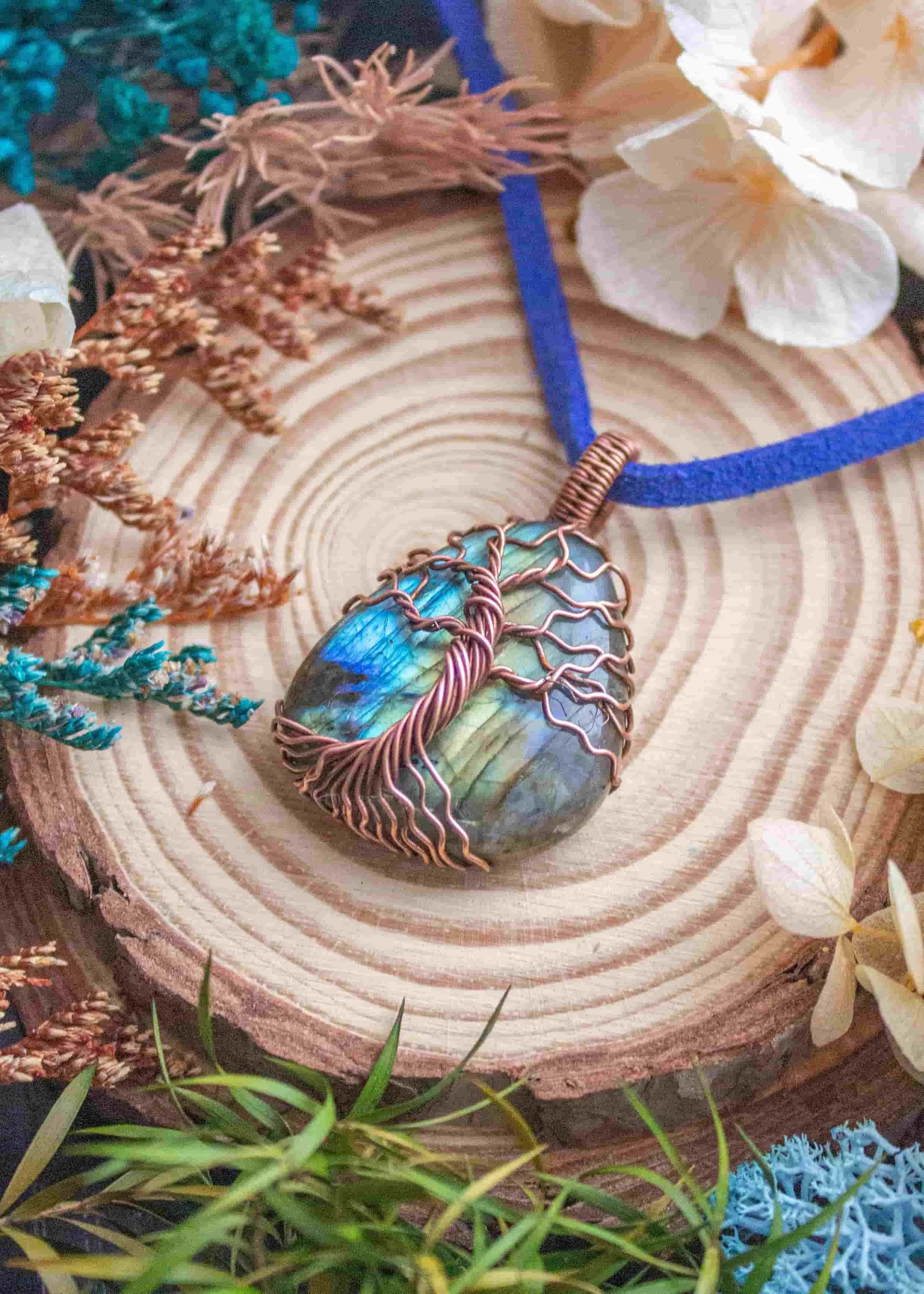 wire-wrapped-labradorite-tree-of-life-pendant-4321.jpg