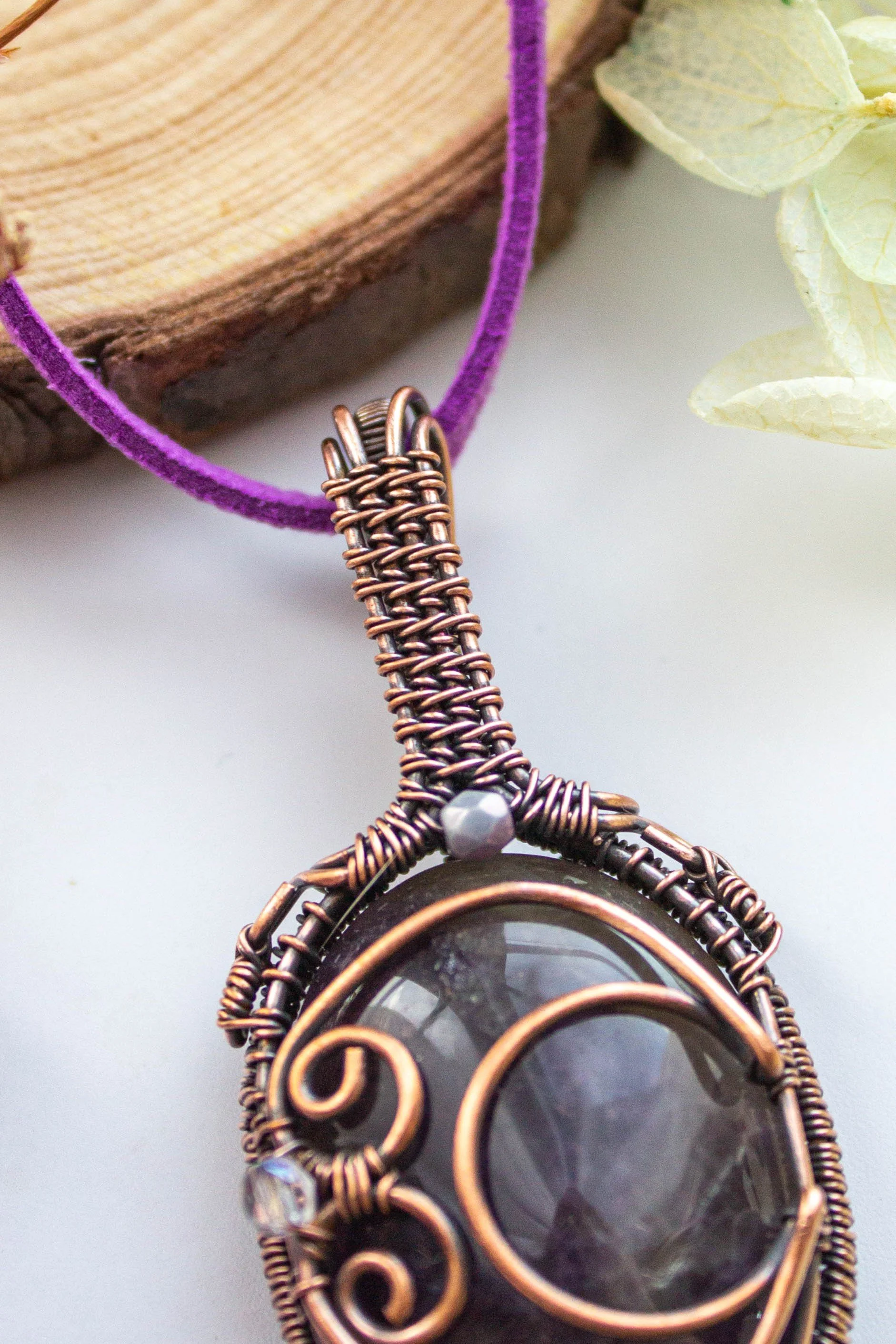 wire-wrapped-amethyst-pendant-3192.jpg