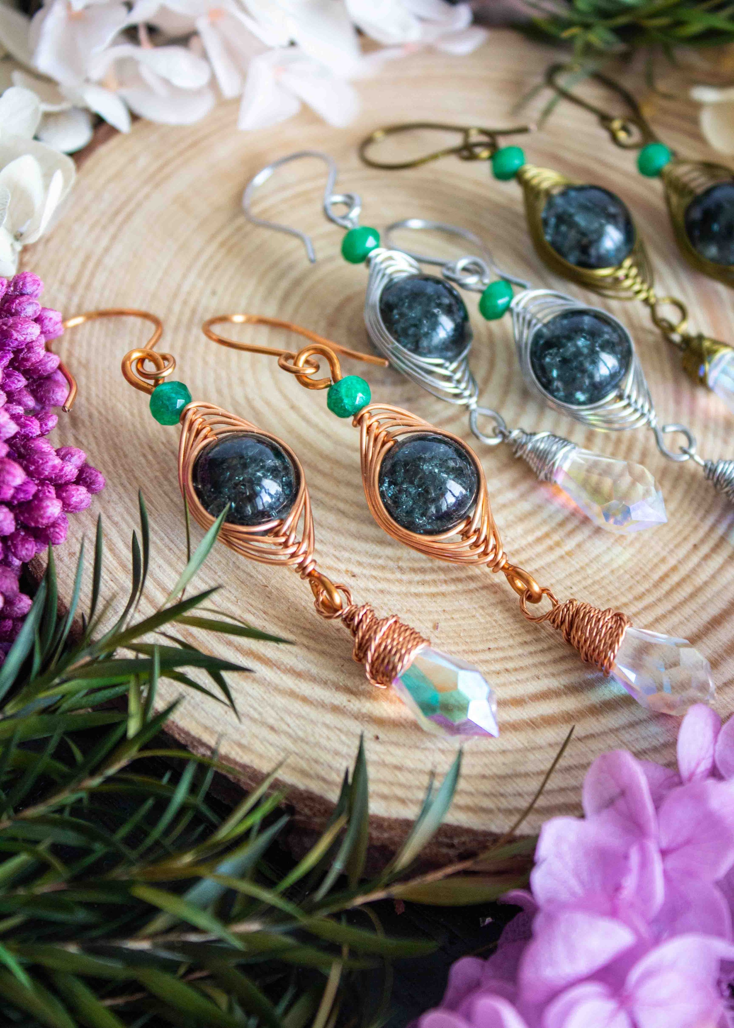 wire-wrapped-earrings-herringbone-dangles-with-green-jade-7773.jpg