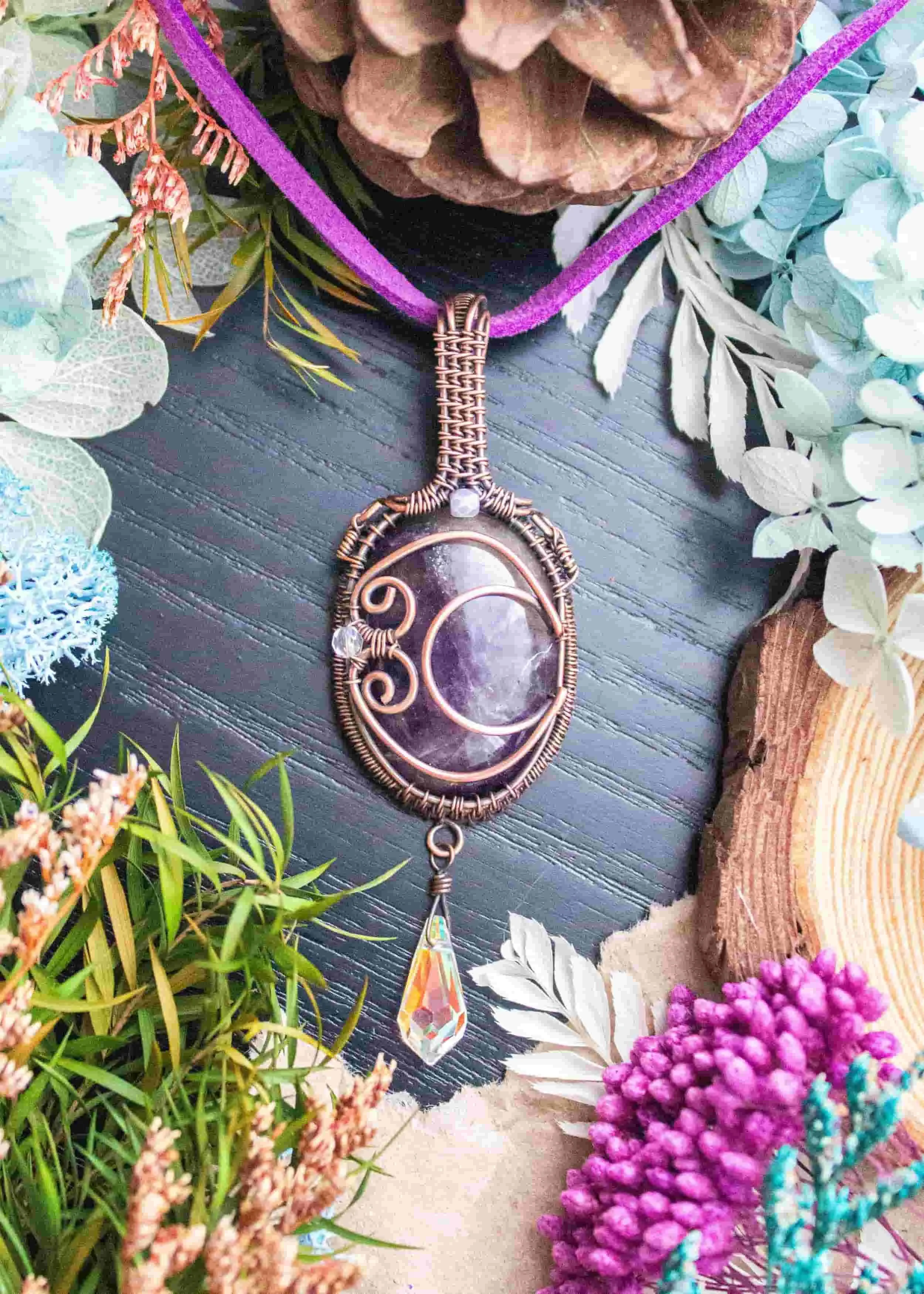 wire-wrapped-amethyst-pendant-copper-crescent-moon-3964_compressed.jpg