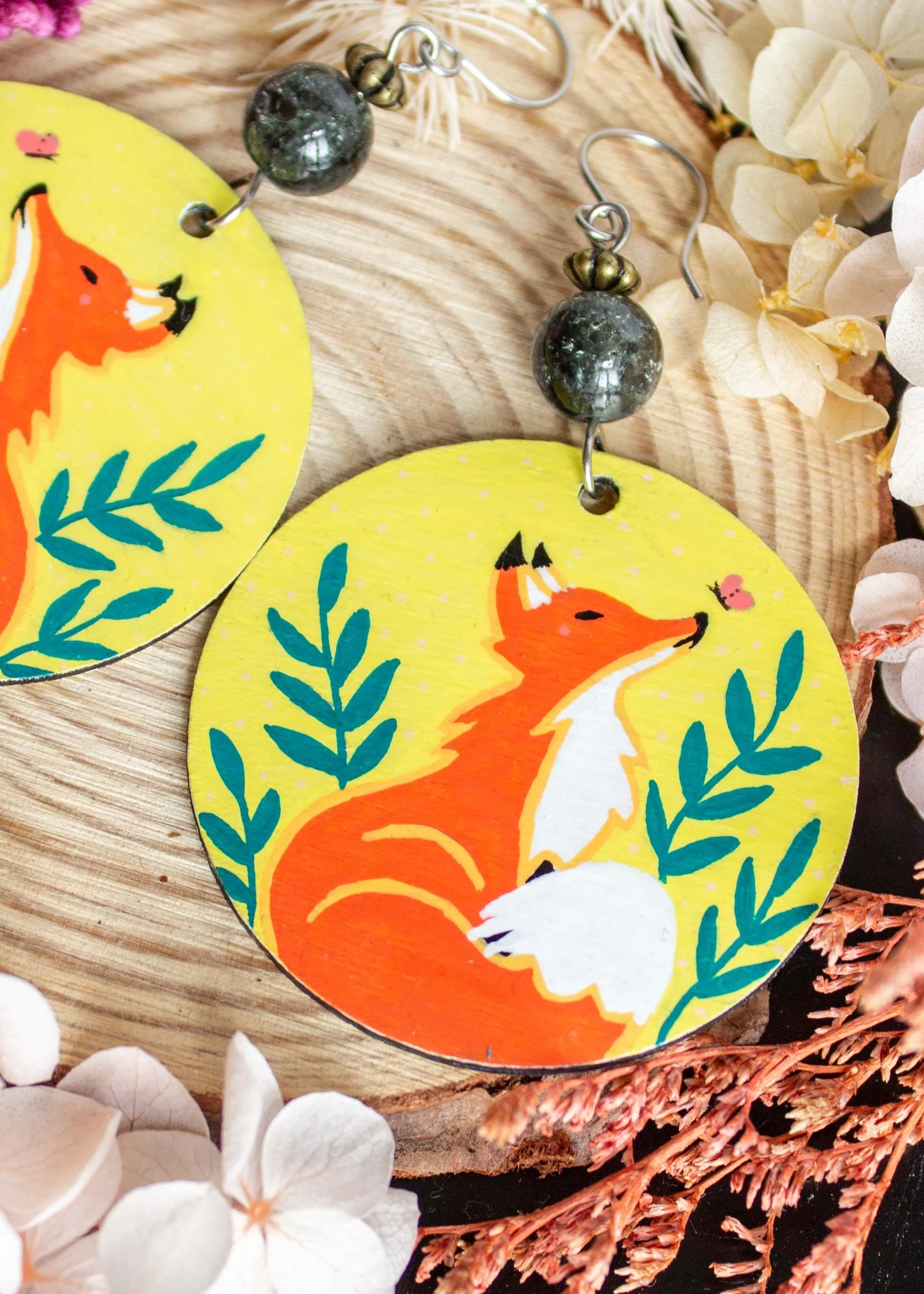 hand-painted-fox-earrings-round-dangles-7578.jpg