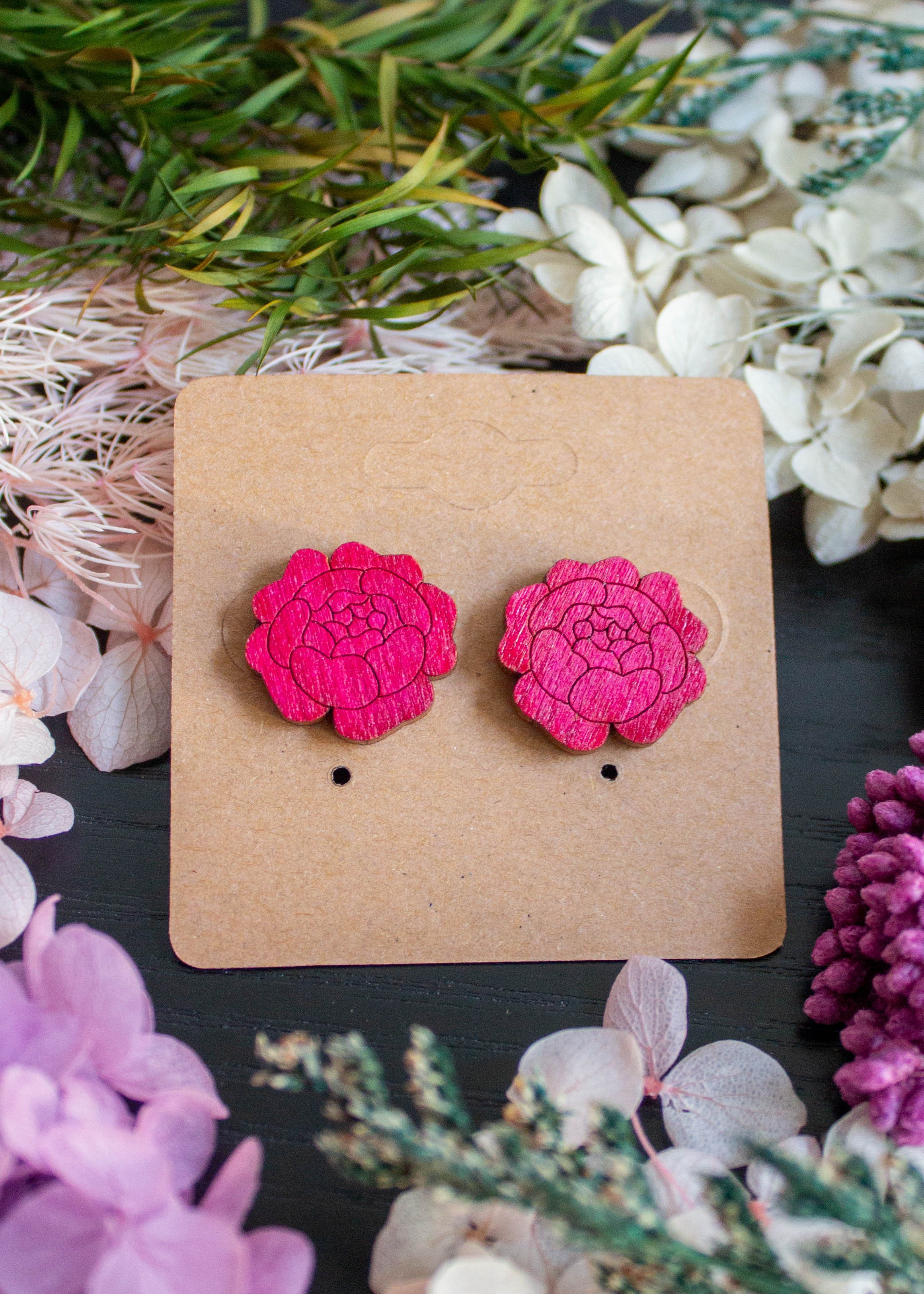 hand-painted-peonies-wood-stud-earrings-10.JPG