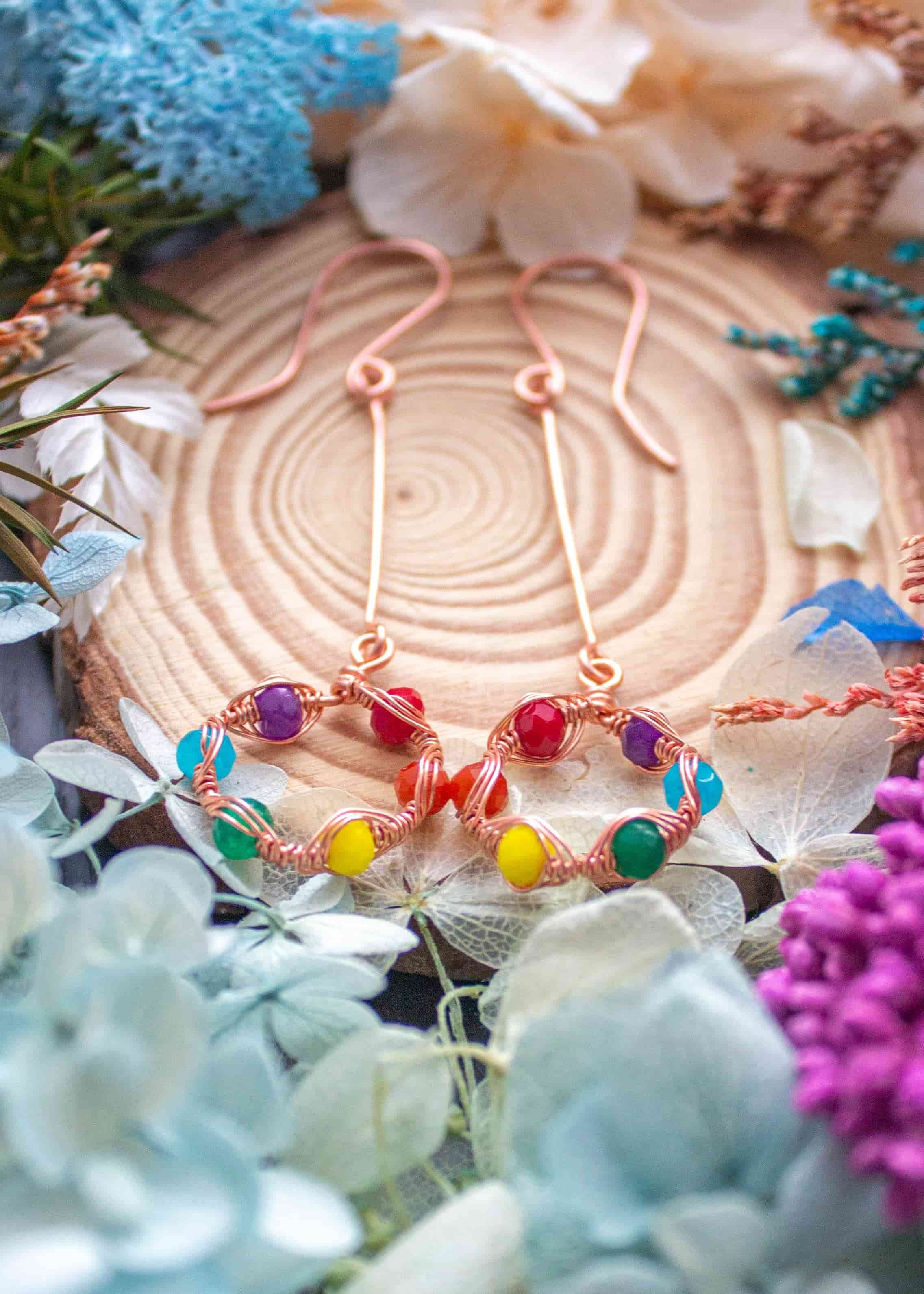 wire-wrapped-herringbone-copper-earrings-rainbow-4256_compressed.jpg