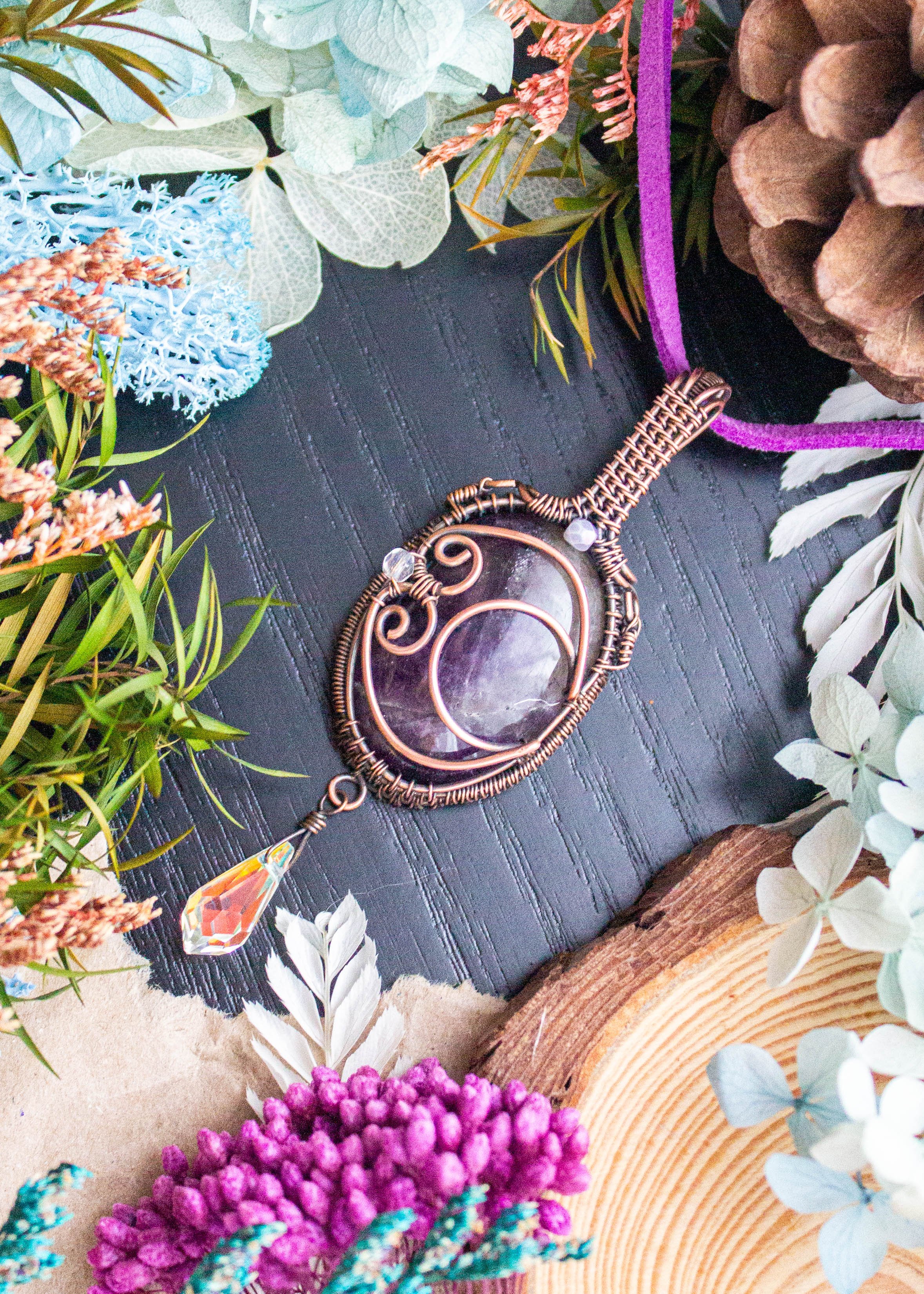 wire-wrapped-amethyst-pendant-copper-crescent-moon-3965.jpg