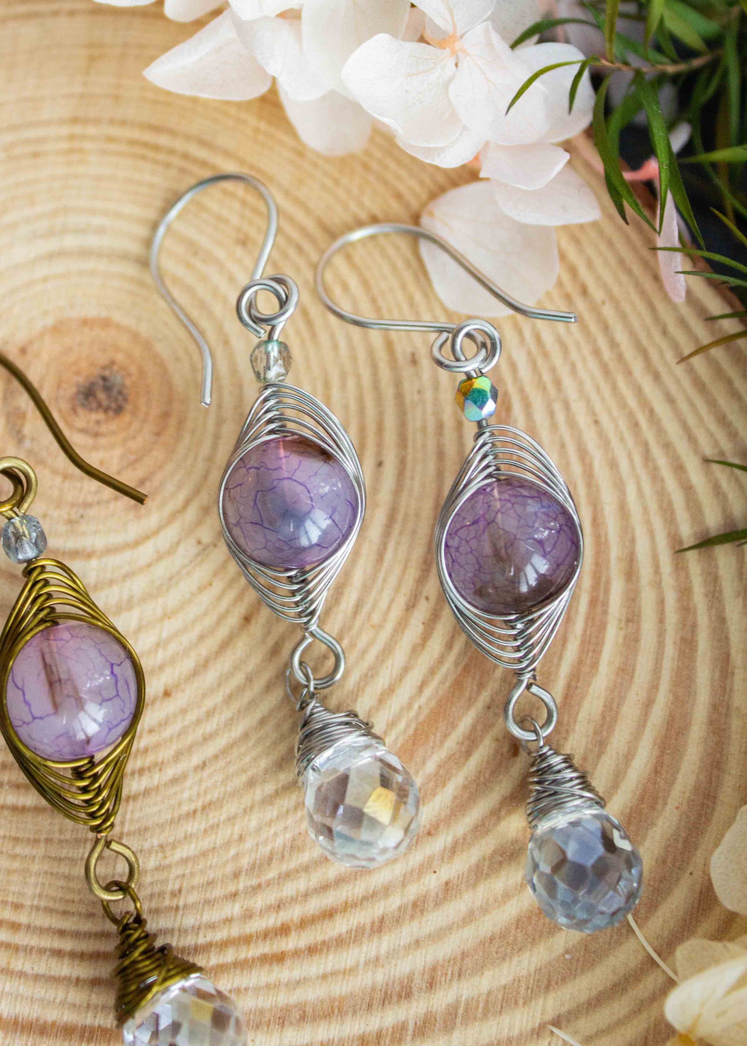 wire-wrapped-earrings-herringbone-purple-dangles-7879.jpg