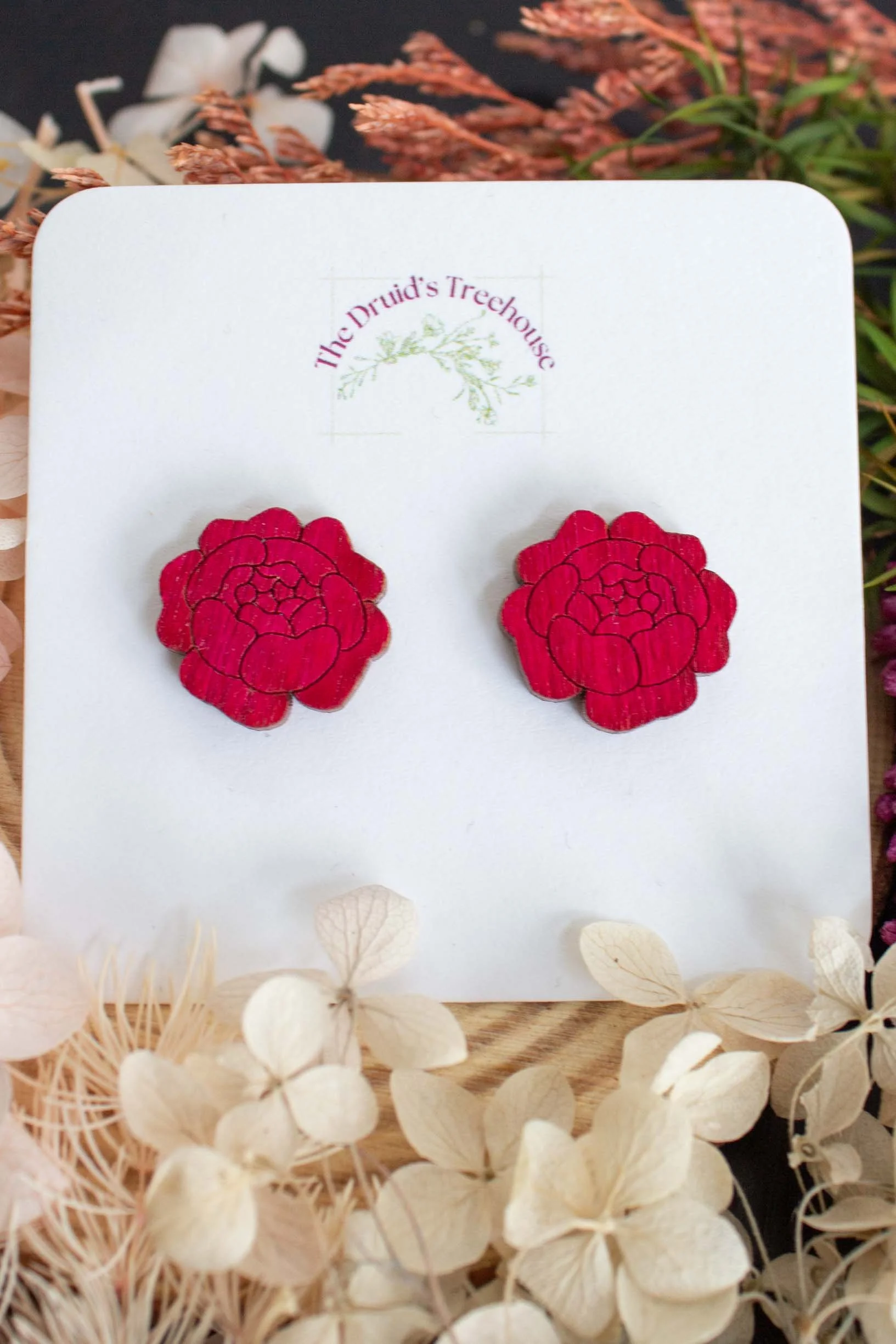 laser-cut-peonie-stud-earrings-on-display-cards-1.jpg