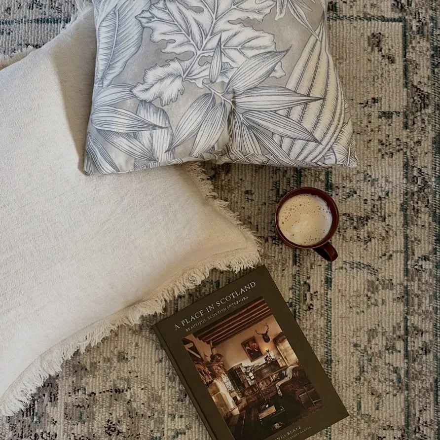 Current September vibes over here! 

Definitely channelling some cosy R&amp;R for the weekend ahead after a busy but productive week. Comfy cushions and good reads at the ready! 📚☕️🕯️