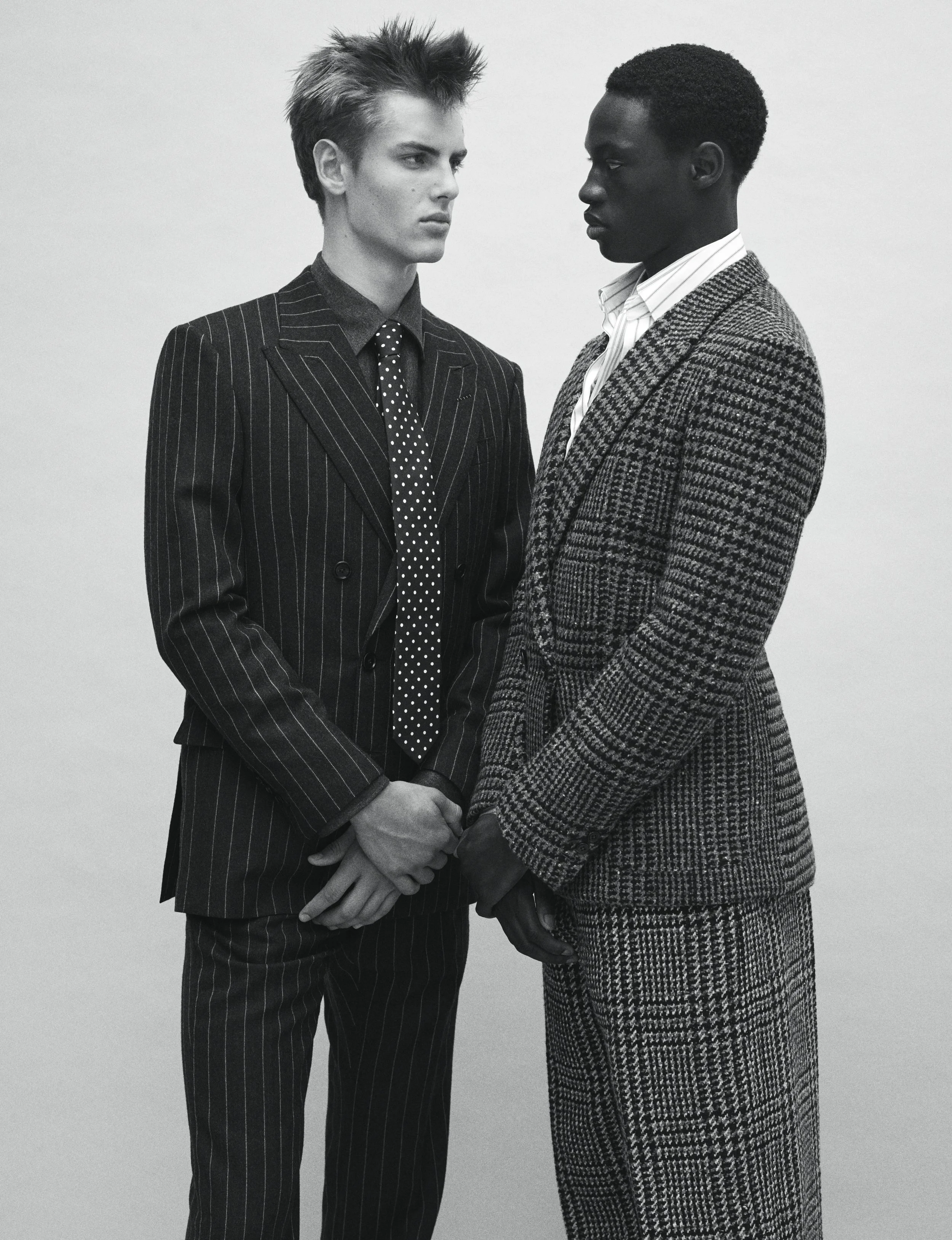250905_HARPER_S_BAZAAR_HOMME_14_180_V03_DEF_RGB.jpg