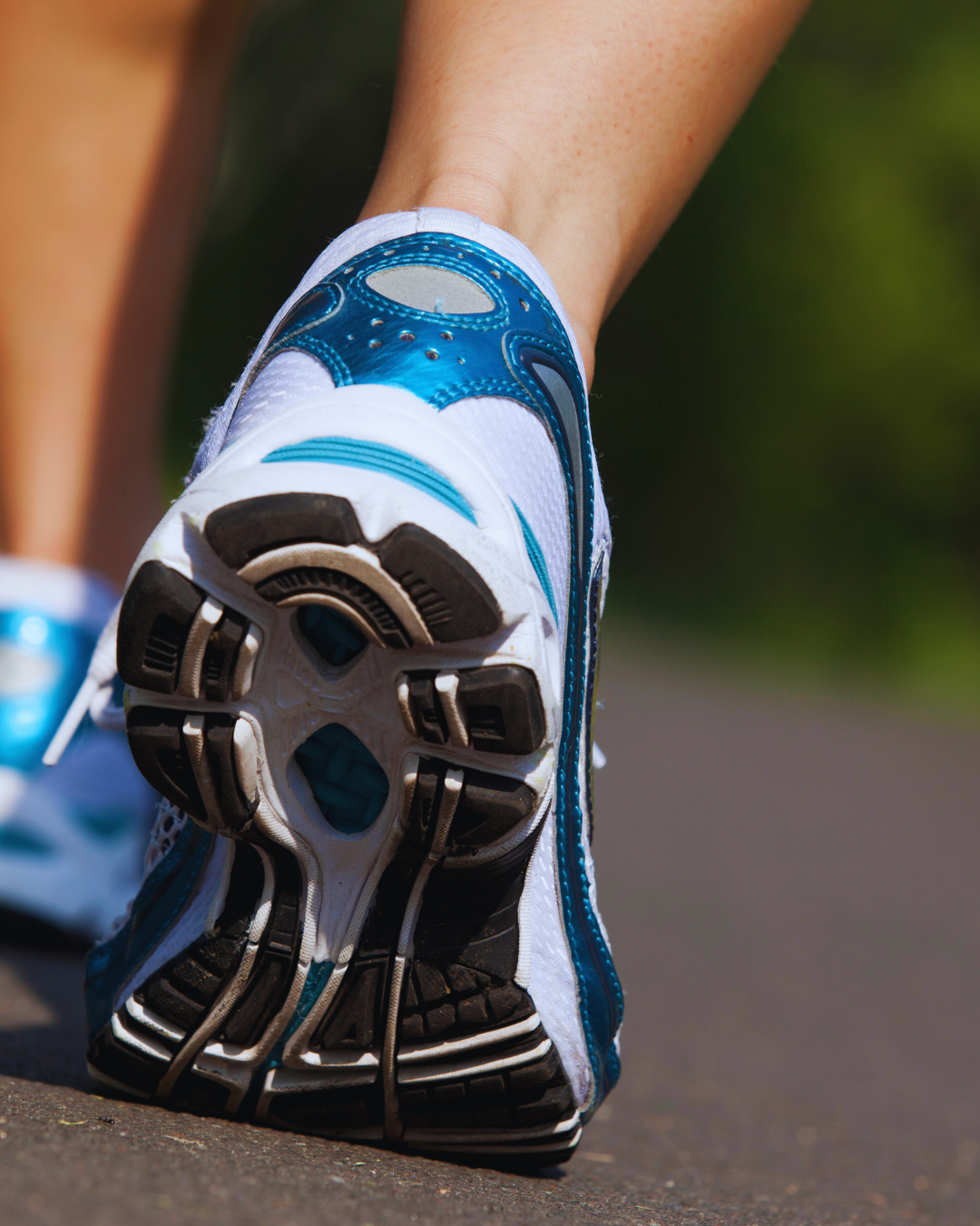 Szybkie chodzenie - najprostszy sposób na spalanie tłuszczu i poprawę zdrowia!