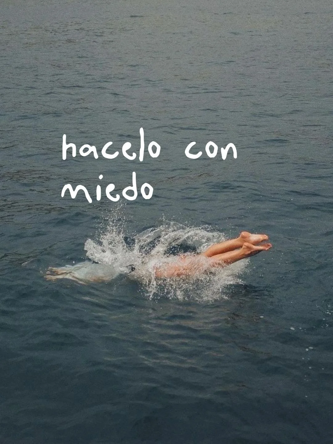 Tengo la vida que quiero en mi cabeza.
La visualizo.
Pero no importa lo que haga, hay algo que me frena de llevarlo a cabo. De accionar 100%.
Porque hay una parte de mi que en el fondo tiene miedo de no lograrlo. Hay una creencia limitante muy en el 