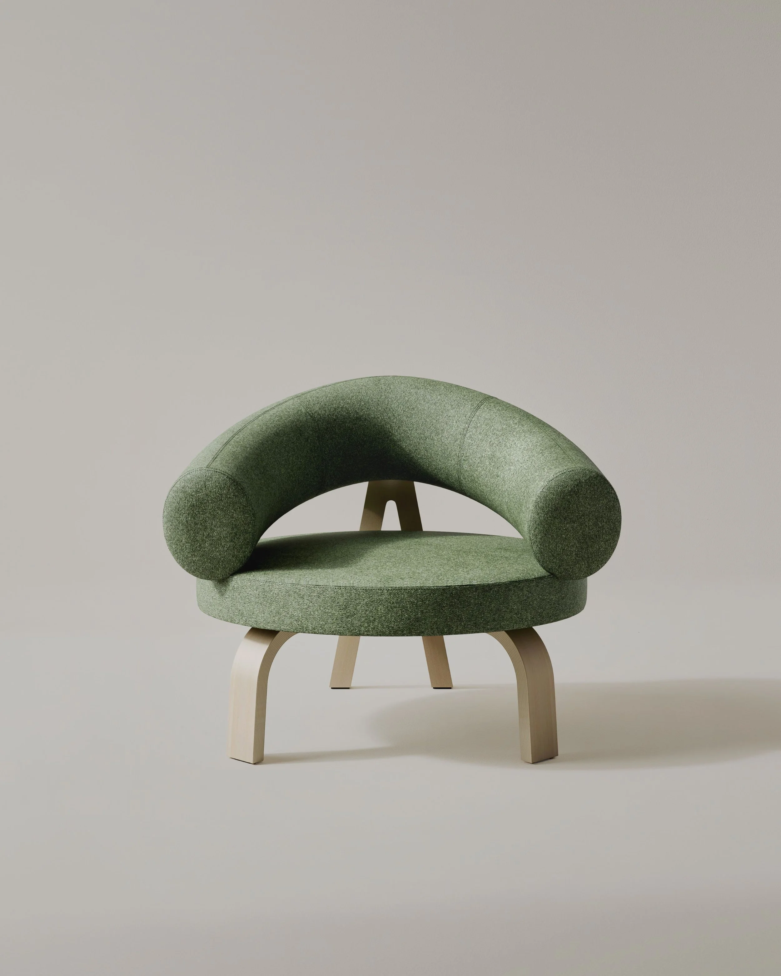 13 Isu armchair 04.jpg