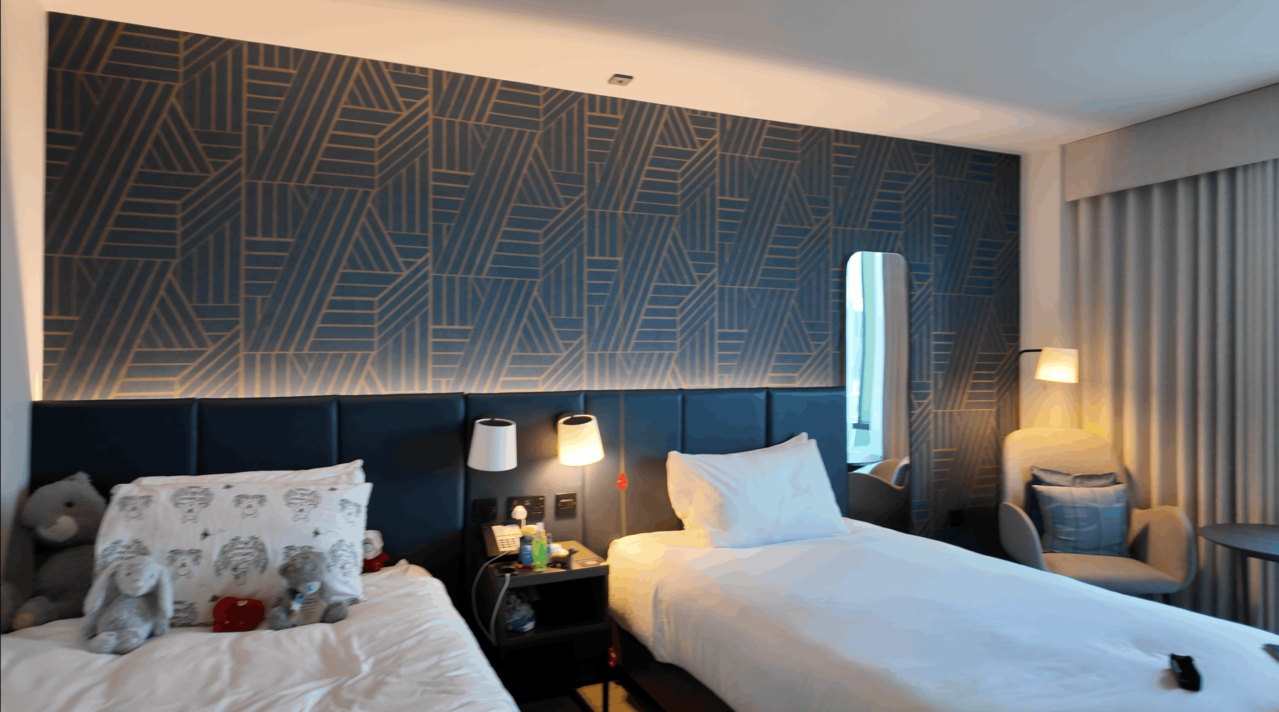 Best Hotels in Leeds City Centre – Honest Comparison (Stayed &amp; Reviewed)