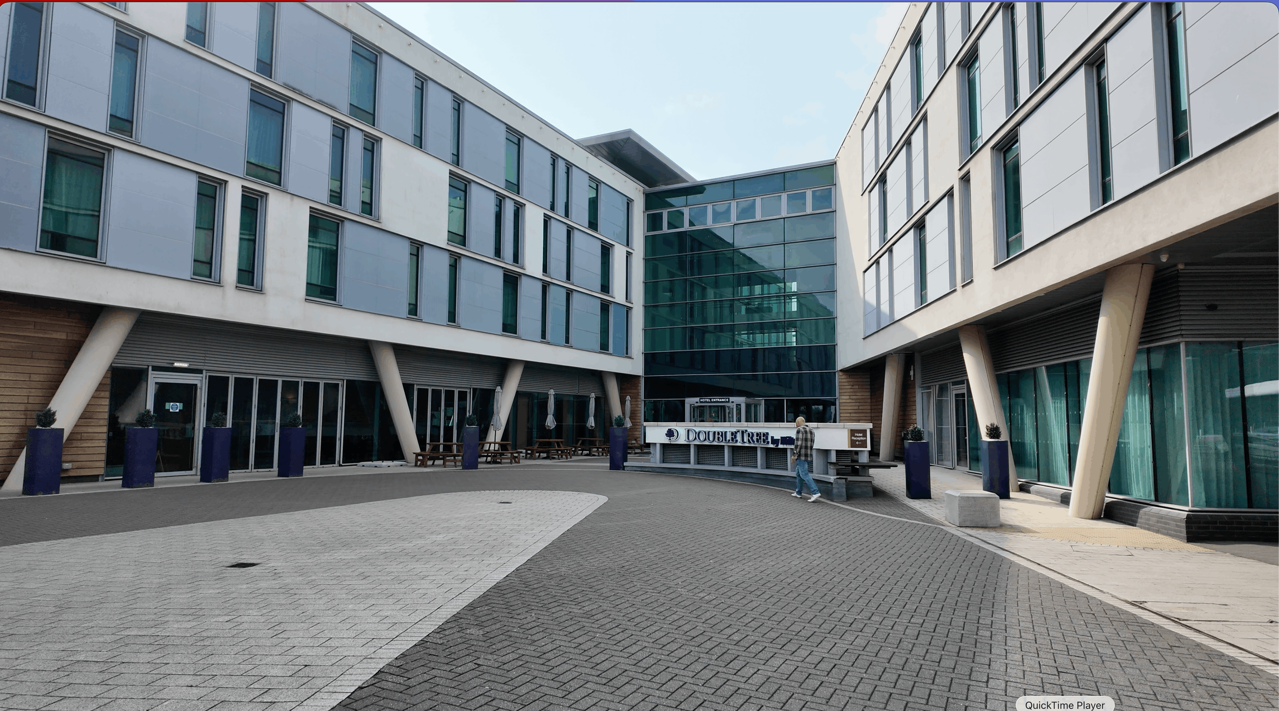 Hilton Newcastle Airport vs Novotel – Is Staying onsite worth it?