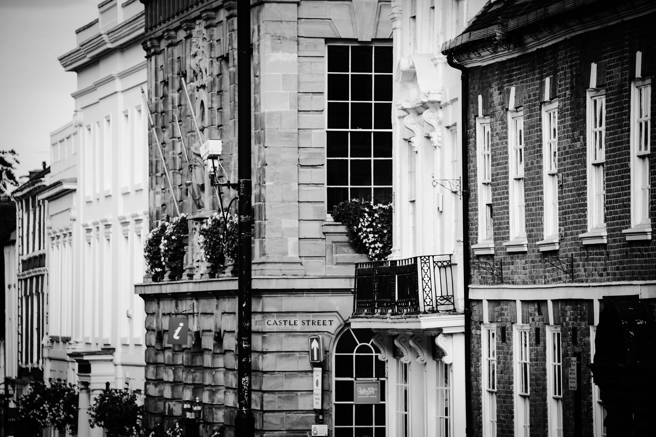 MixedArchitectureWarwickBW.jpg