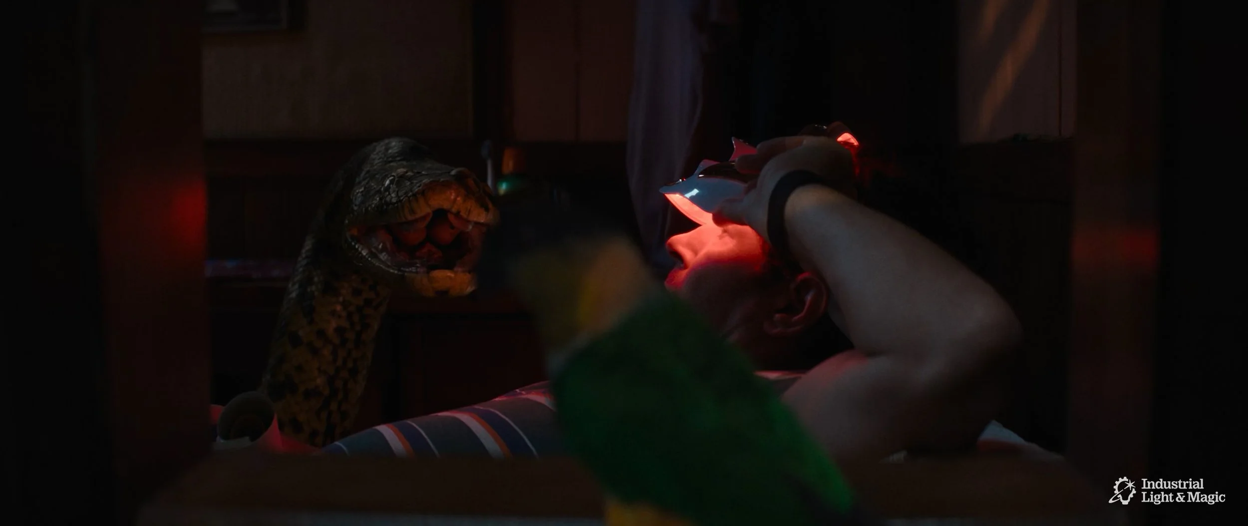 RHMNVFX_ILM_Anaconda_Screengrab_14.jpg