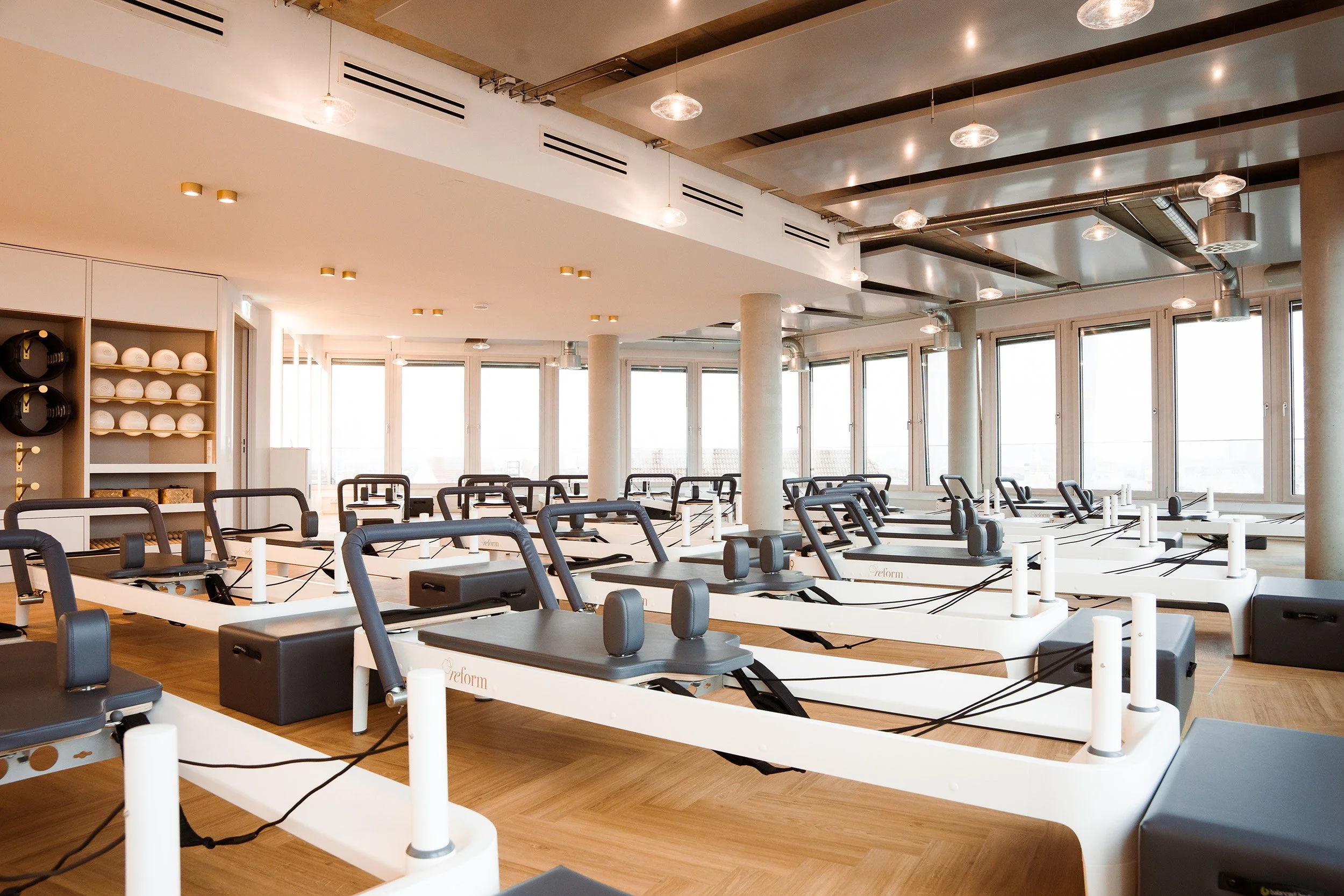 Reformer Casa Flow Studios 
