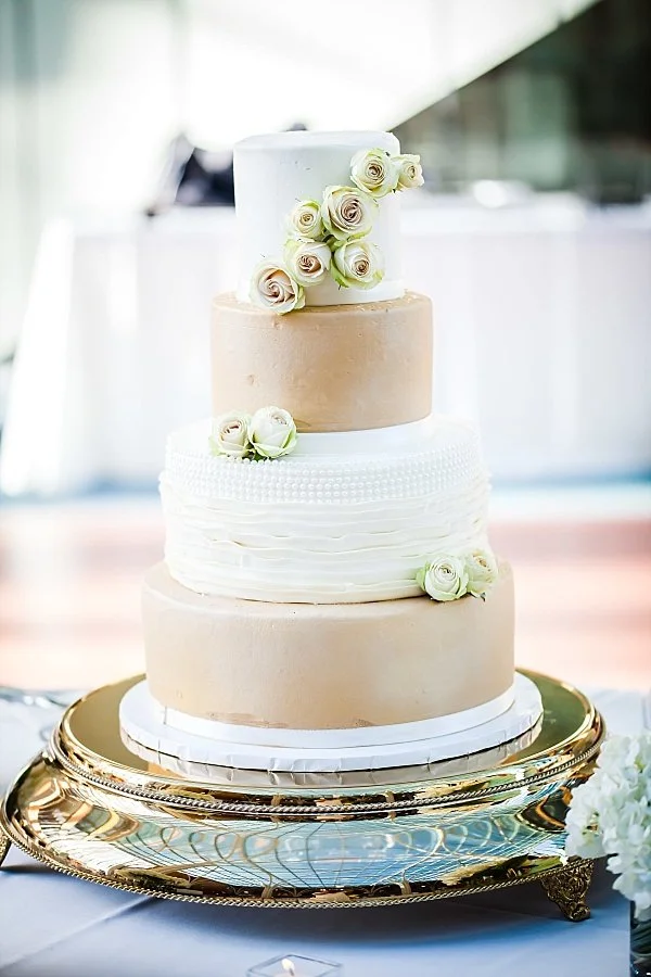 wedding cake florals minimal