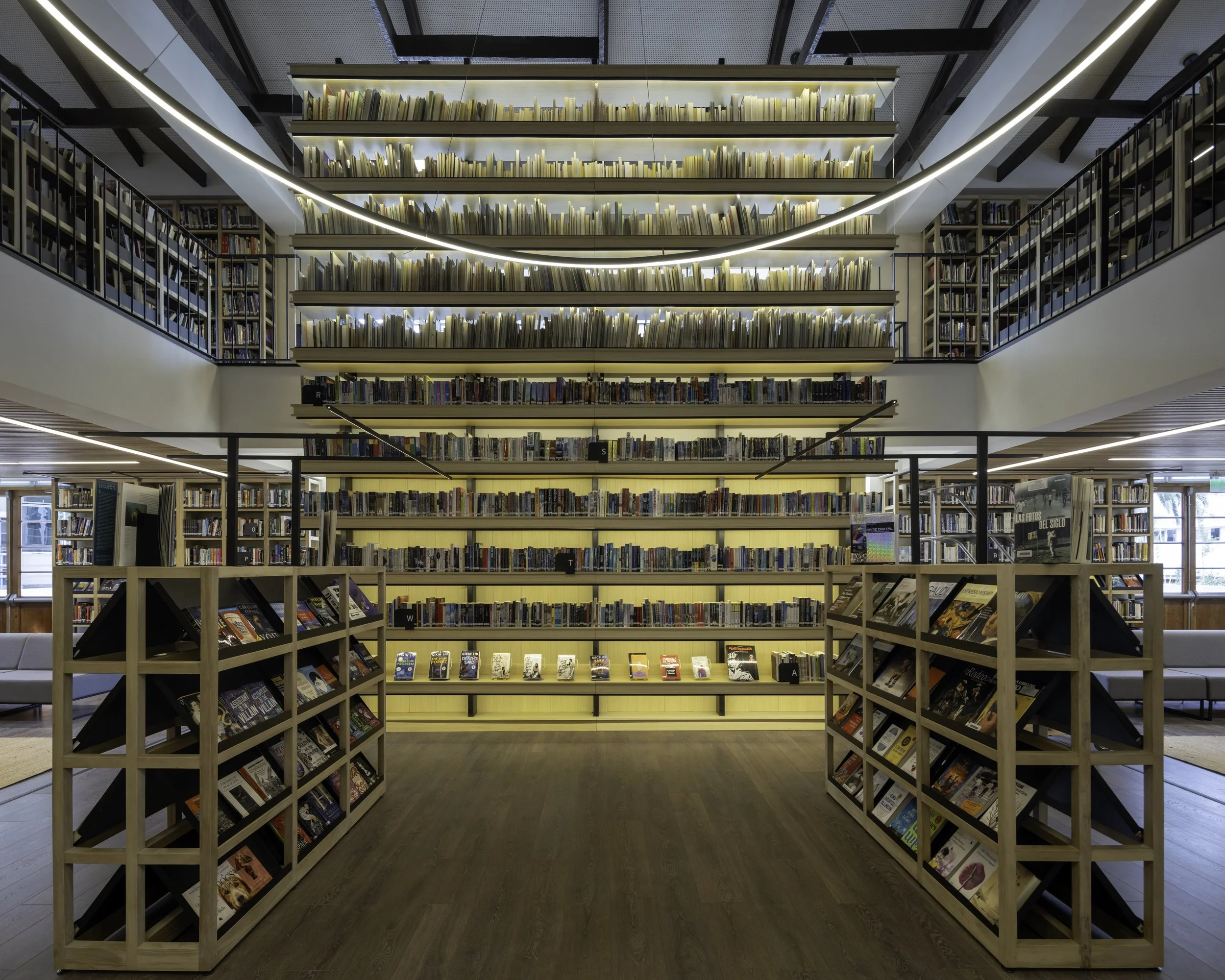 BIBLIOTECA THE GRANGE SCHOOL