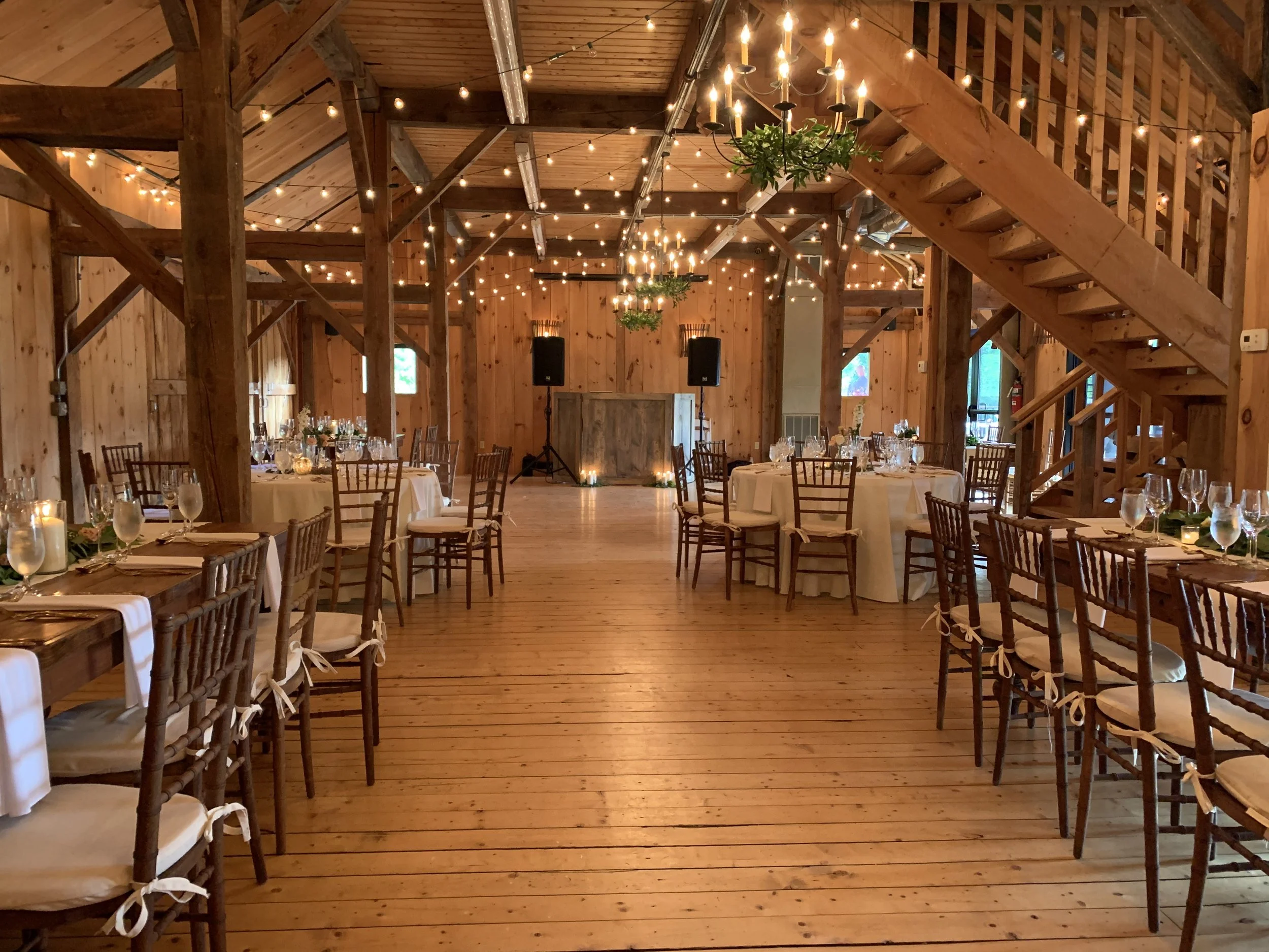 Rustic | Chic | Elegant | Unique