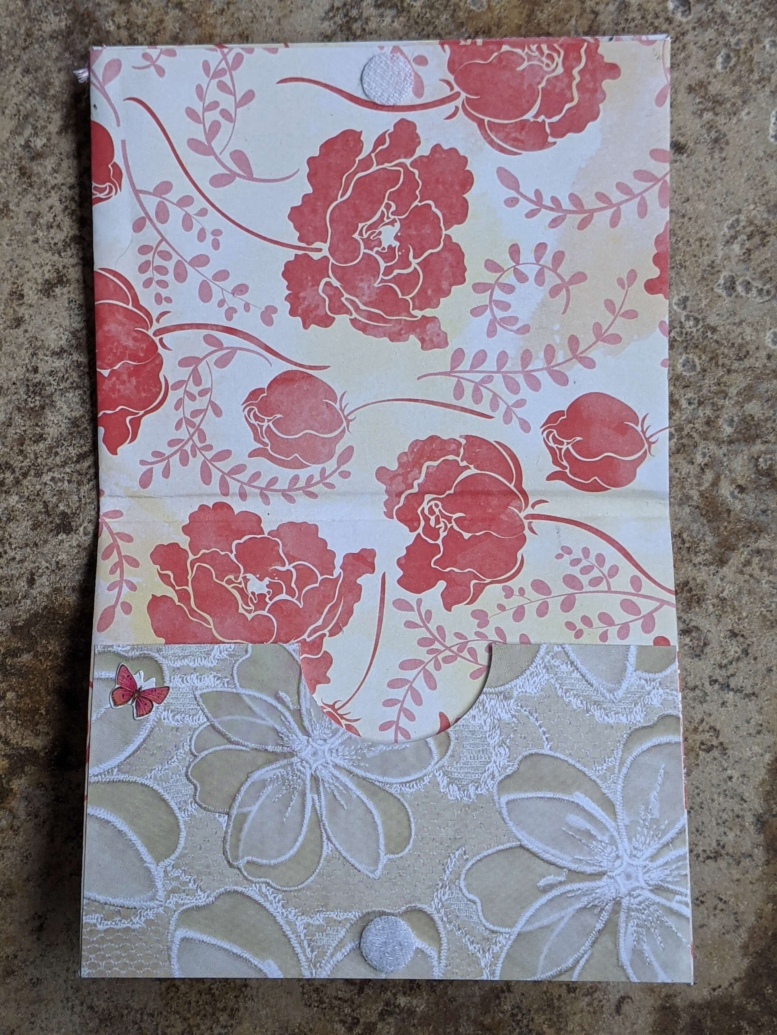 Covid+Vaccine+Card+Case+-+RedFlowersPinkRedTulips-In.jpg