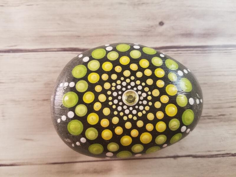 RockMandala_YellowGreen2.jpg