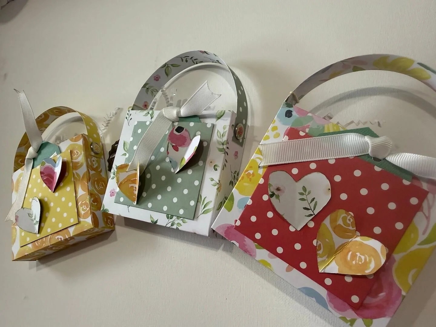 DIY_Mini_Gift_bags-10.JPG