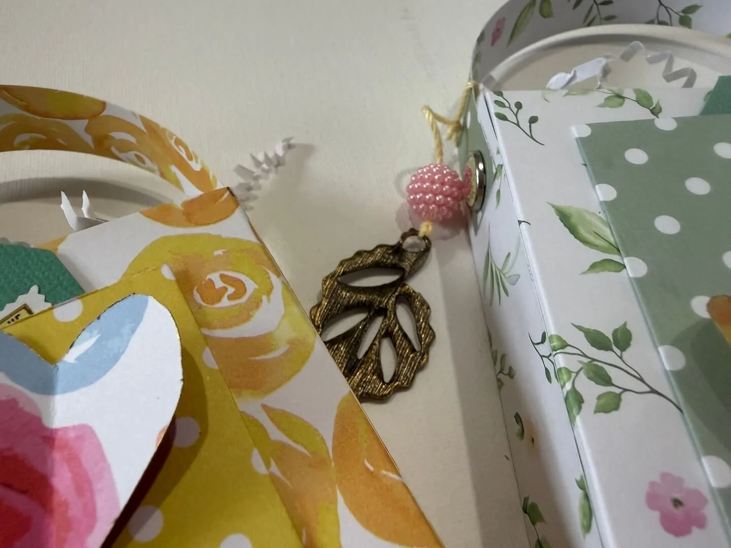 DIY_Mini_Gift_bags-13.JPG