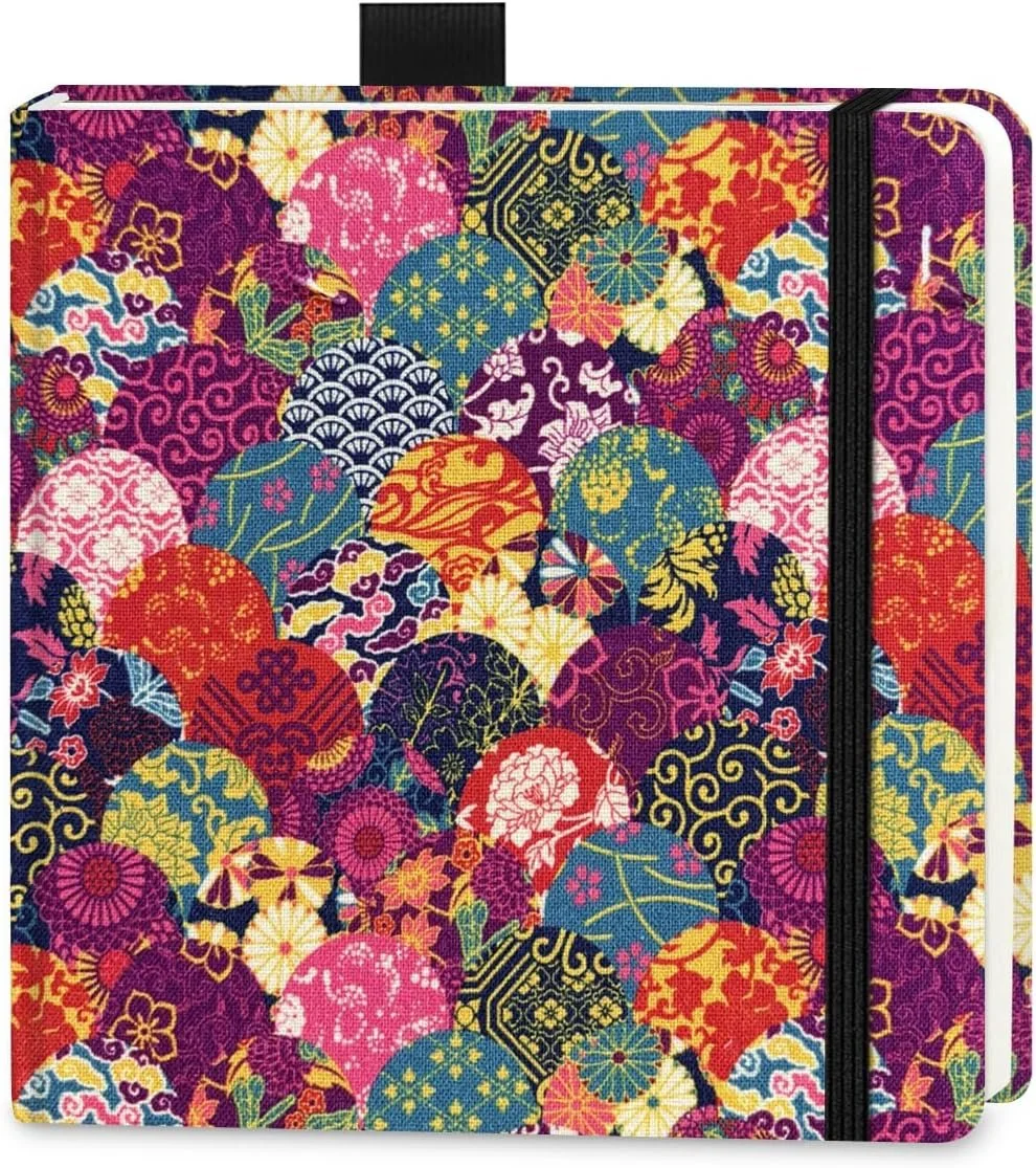 The cutest little watercolor journals that you can fit right into your bag and bring along with you!