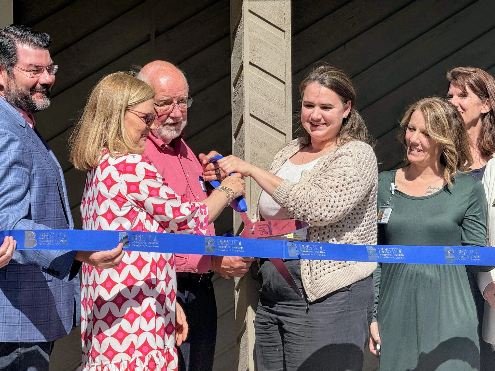 Healing Hands Health Celebrates Ribbon-Cutting and Completion of Building Health Inspiring Hope Capital Campaign