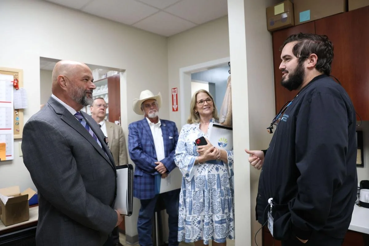 'IT'S A GREAT FACILITY' Tennessee health leaders tour Healing Hands Health Center