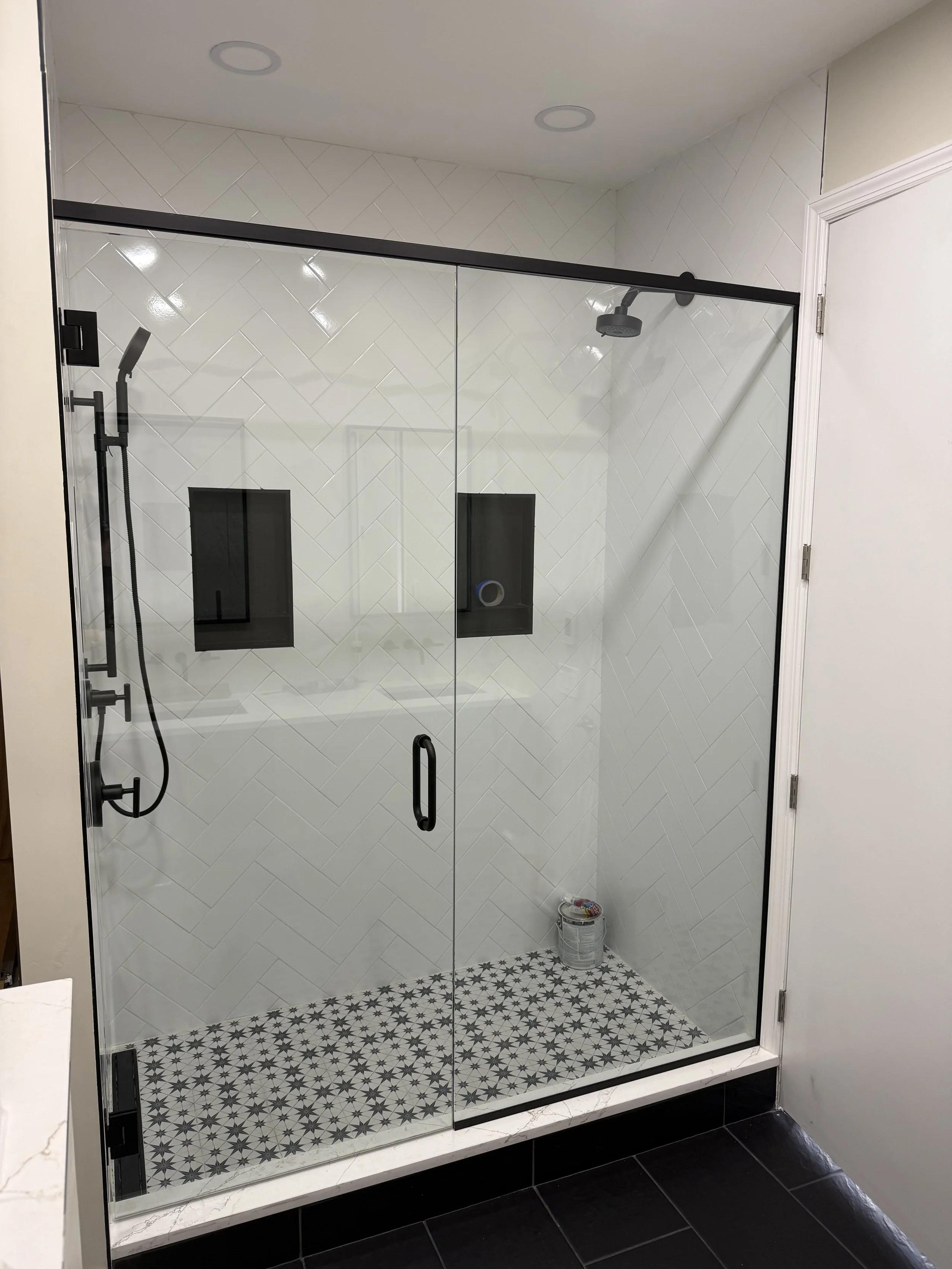 Cully Glass Pittsburgh, PA Shower Enclosure