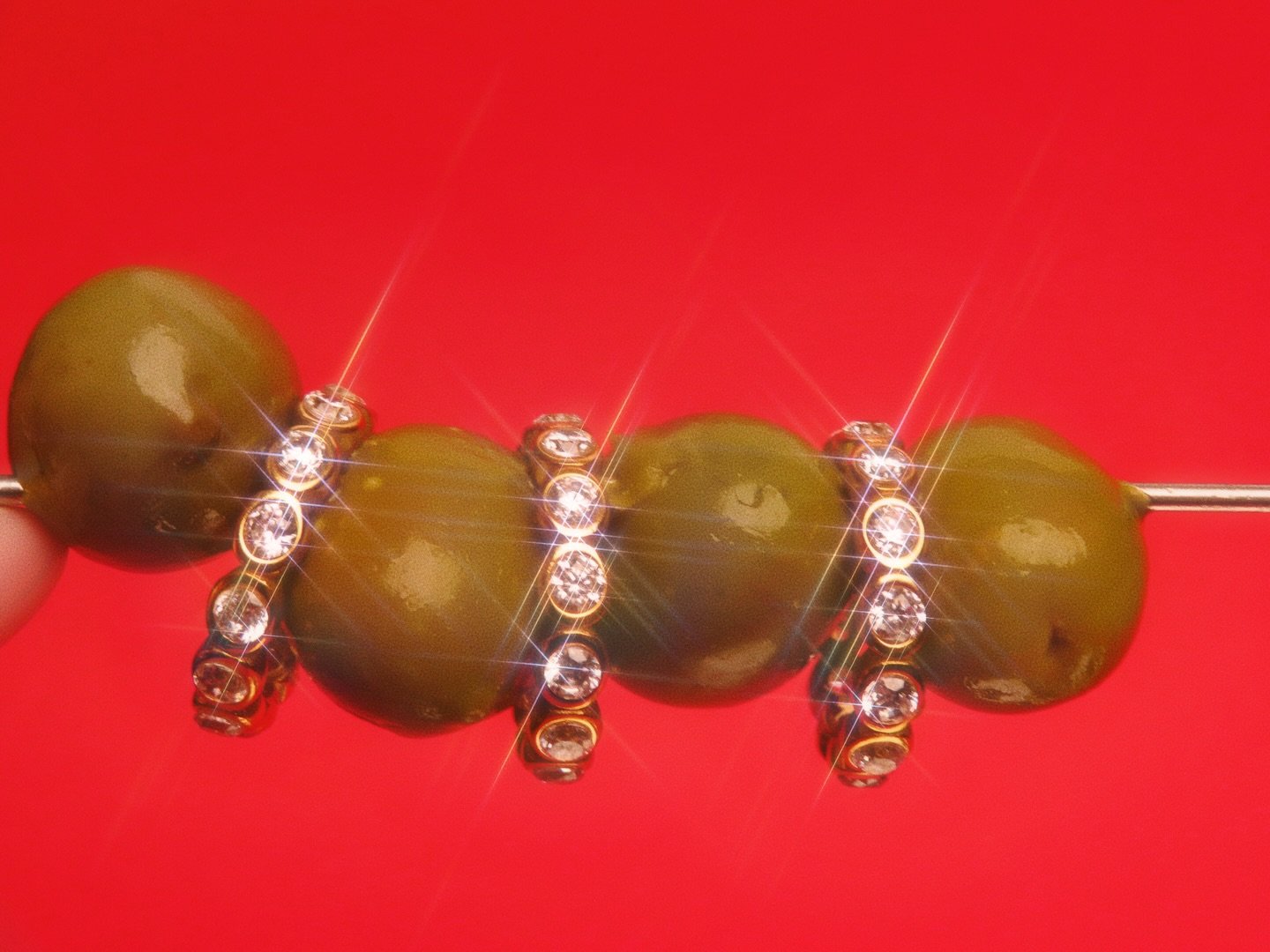 Something for your Friday martini. The Calla Ring is weekend-ready.