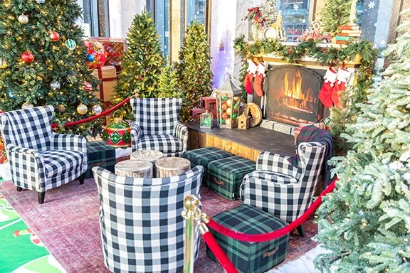 1001Woodward-WinterWonderland-20211119-004.jpg