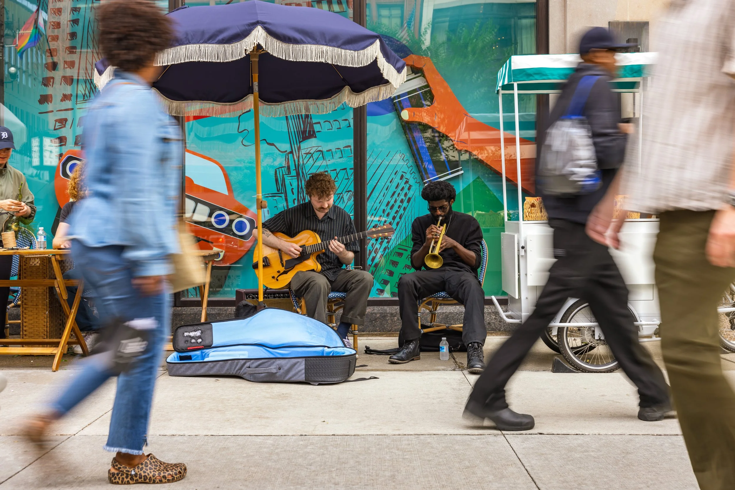 Lunchtime Live Music