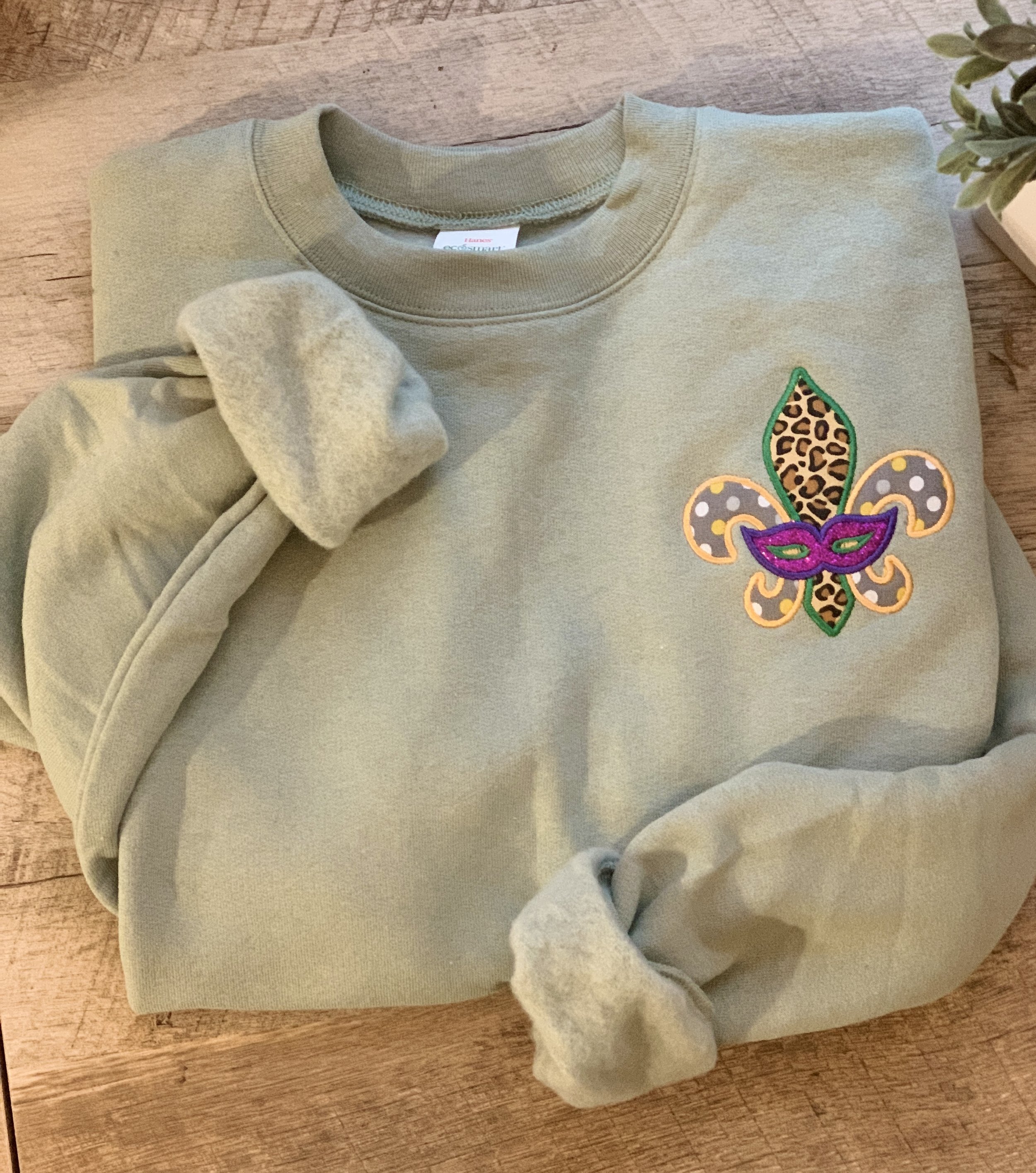 Mardi Gras Fleur De Lis Crewneck