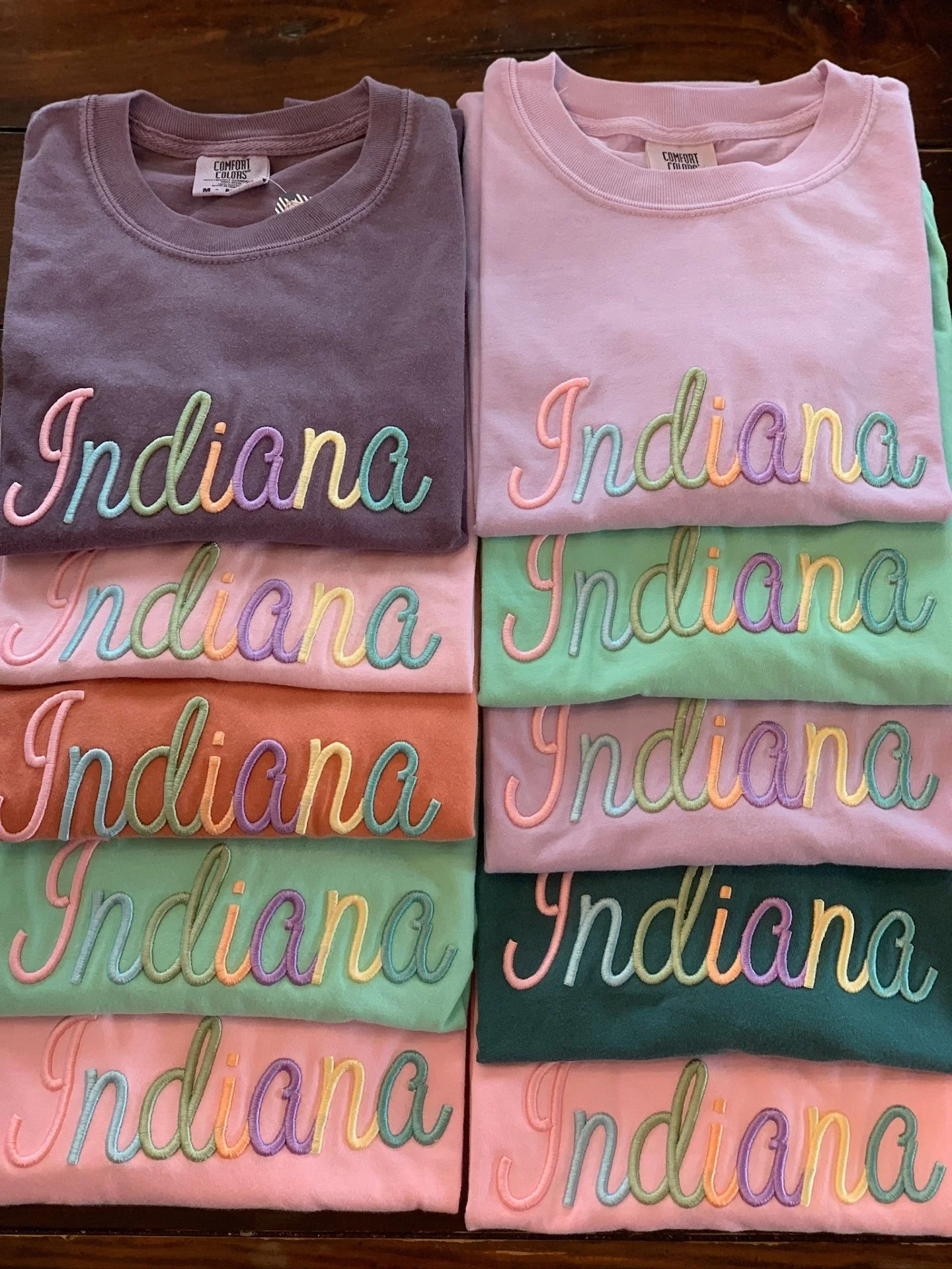 🏈 ❤️🤍CELEBRATE THE HISTORIC SEASON IN STYLE! ❤️🤍🏈

Celebrate with a custom Indiana Puff embroidered shirt made for fans who bleed crimson and white!

🧵 Hand-stitched. Customizable. Totally You.

Choose: T-shirt or Sweatshirt
Pick your shirt colo