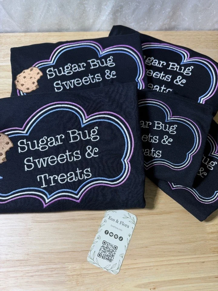 Join us and Sugar Bug Sweets &amp; Treats on Saturday at the Jeffersonville Farmers Market 💗🍪👩&zwj;🍳#embroidery #farmersmarket #vendor #EosAndFlora #ootd