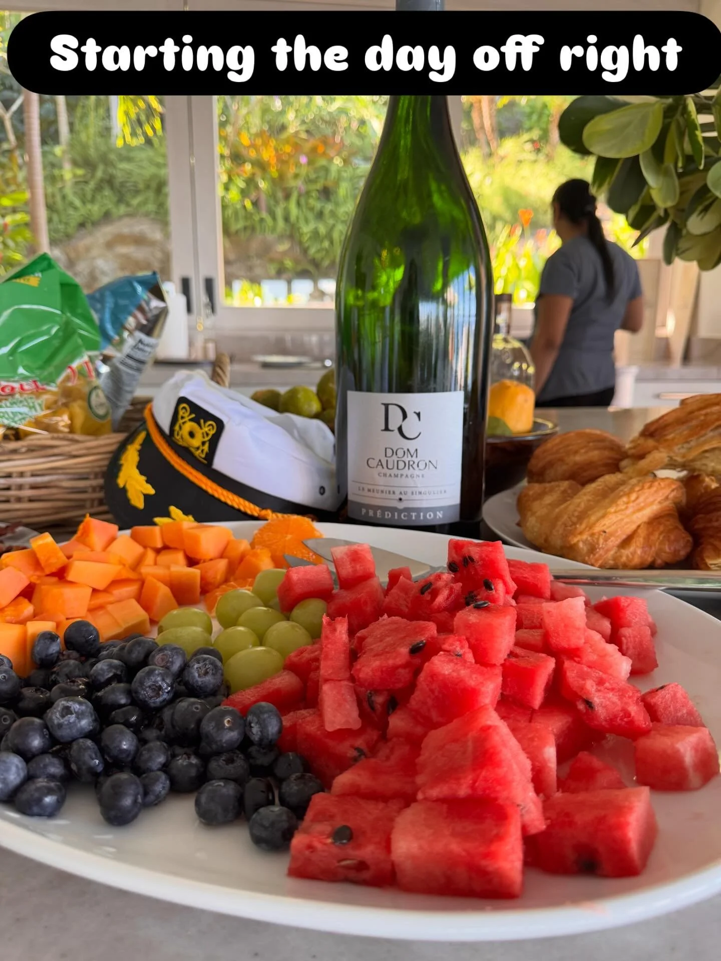 Champagne Dom Caudron pairs so beautifully with everything brunch! Happy birthday @debartola 🥂🥳🍾👸
