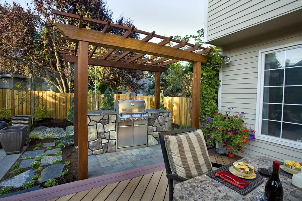 happy valley outdoor kitchen lattice